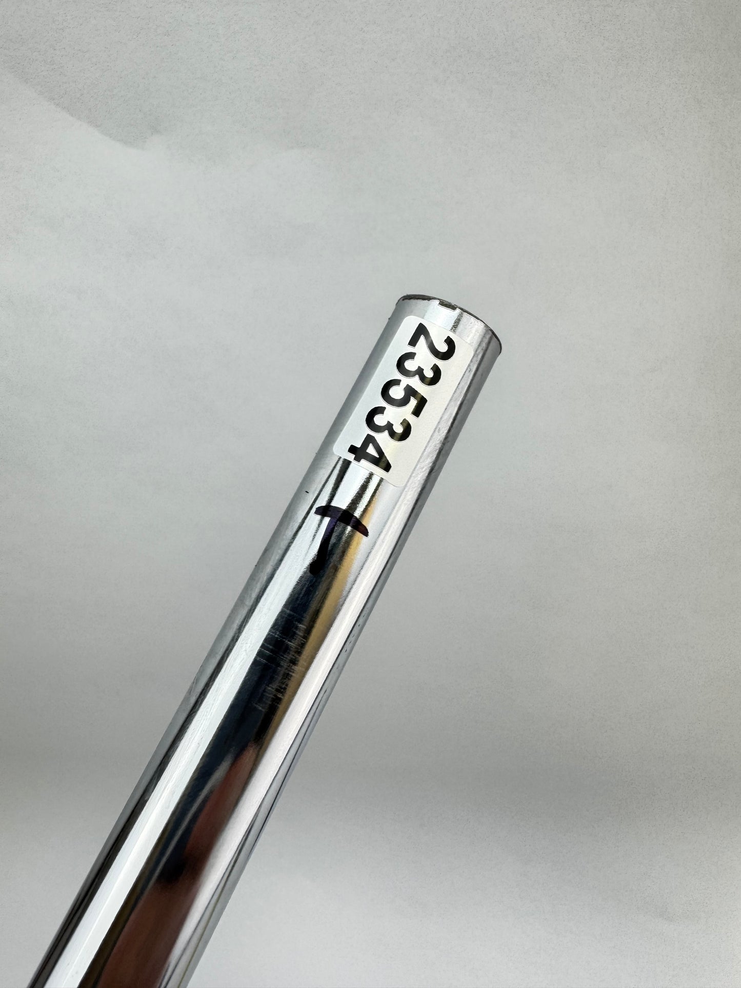 Dynamic Gold 105 Iron Shaft R300 Regular Flex Steel 35” /0.355 Tapered /23534