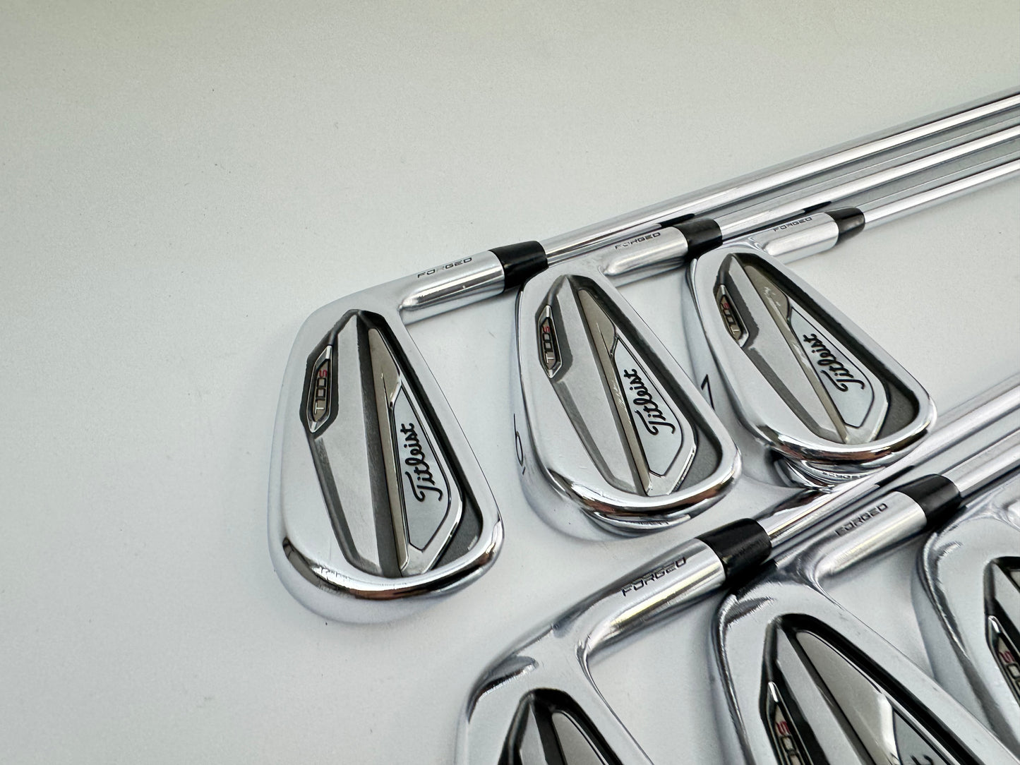 Titleist T100s Irons 5-PW Project X LZ 6.0 Stiff Steel +1/2” /New Grips /26904