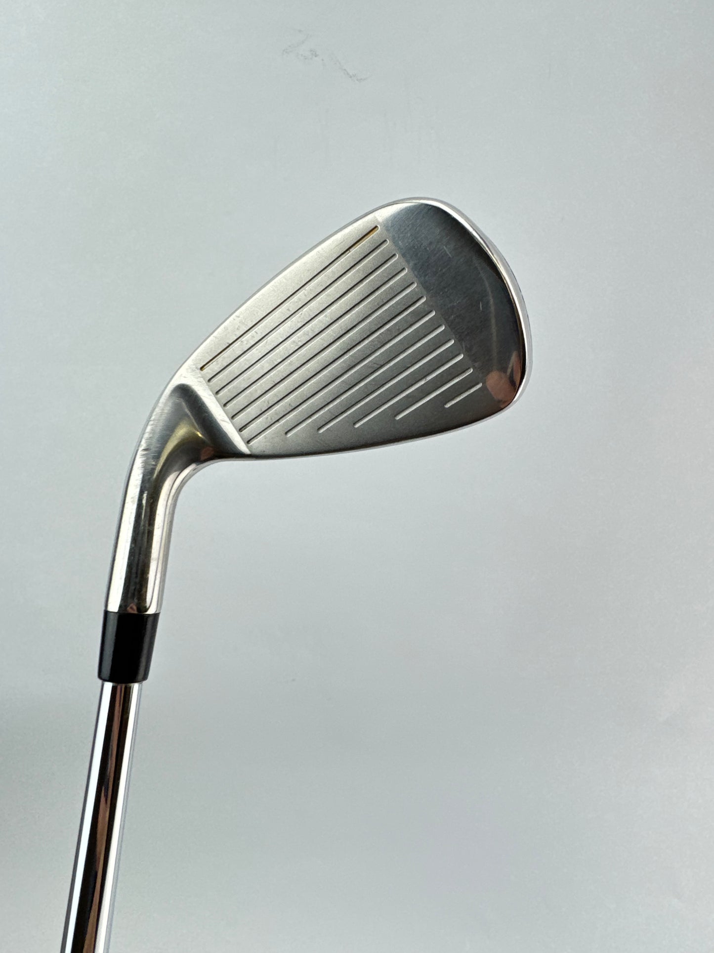 Wilson Launch Pad 6 Iron Hybrid DG 120 R300 Regular Flex Steel /New Grip /23197