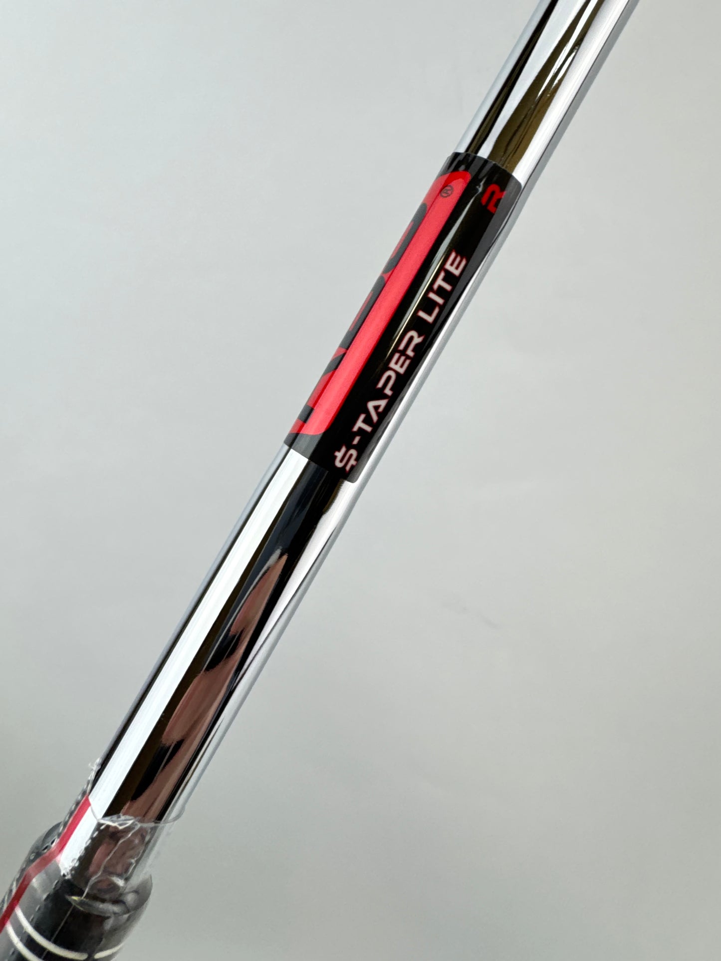 KBS $-Taper Iron Shaft Lite Regular Flex Steel 35.75” /Lamkin/0.370 Parallel/23698