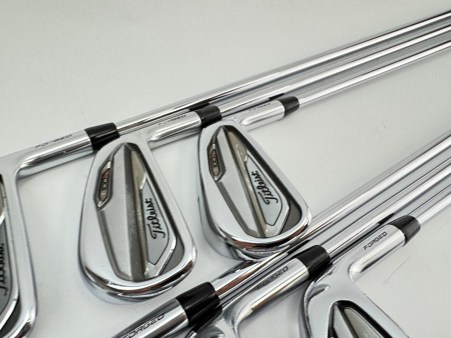 Titleist T100s Irons 5-PW Project X LZ 6.0 Stiff Steel +1/2” /New Grips /26904