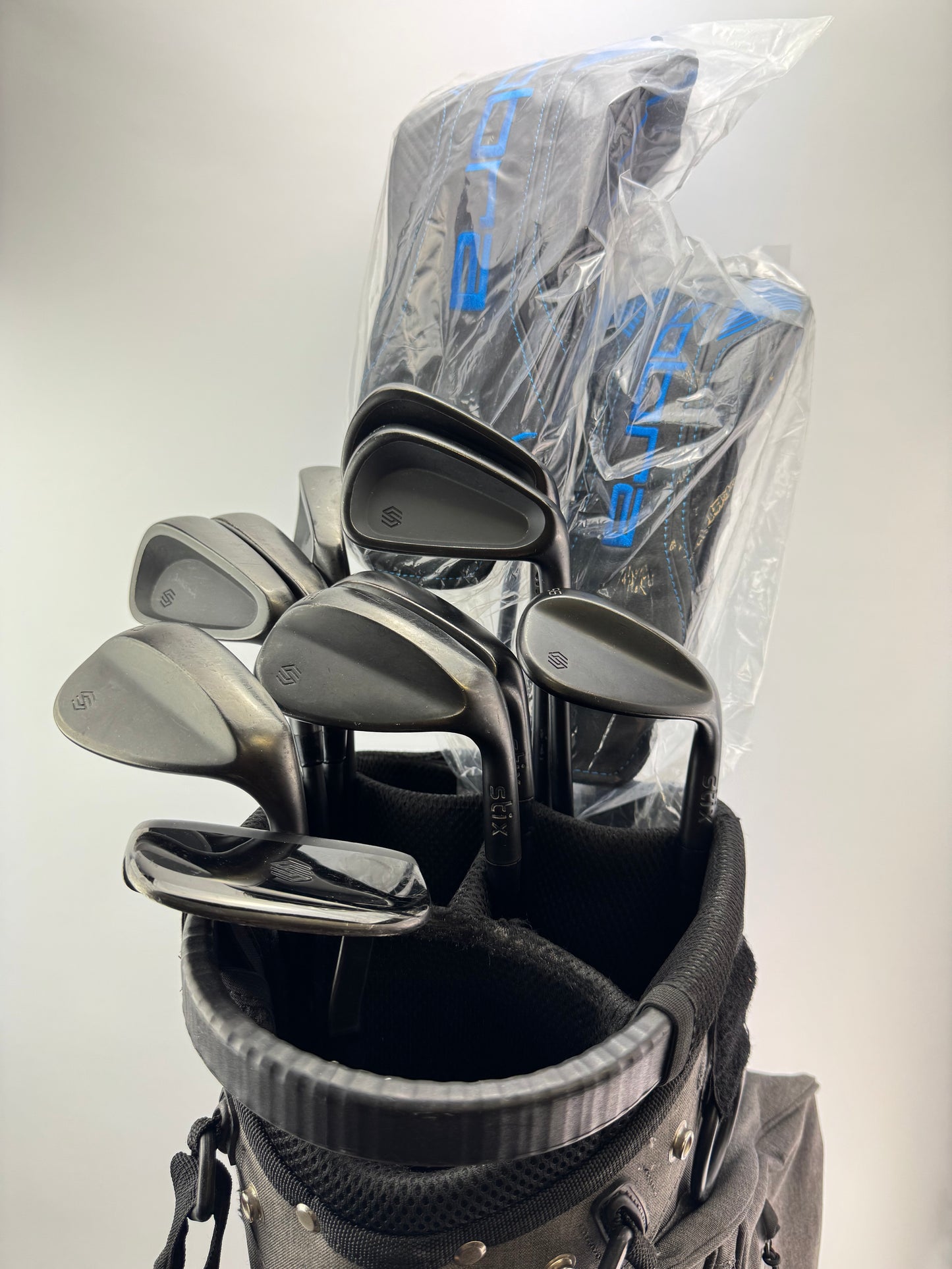 Stix Golf Package Full Set (12 Clubs) Regular Graphite +1/2” /Right /Stand Bag /28074