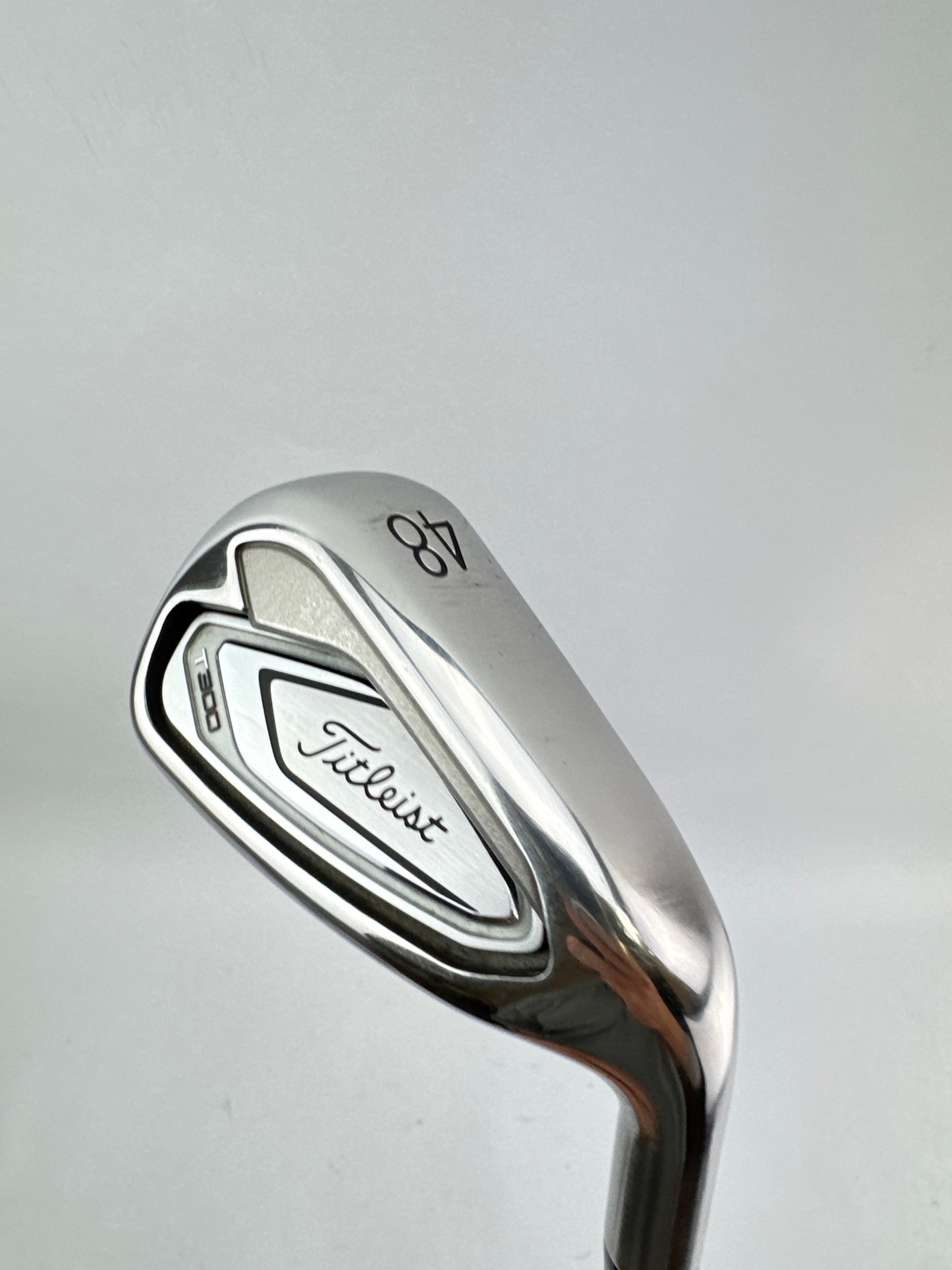 Titleist T300 Gap Wedge 48* AMT Red R300 Regular Flex Steel /New Grip /23822