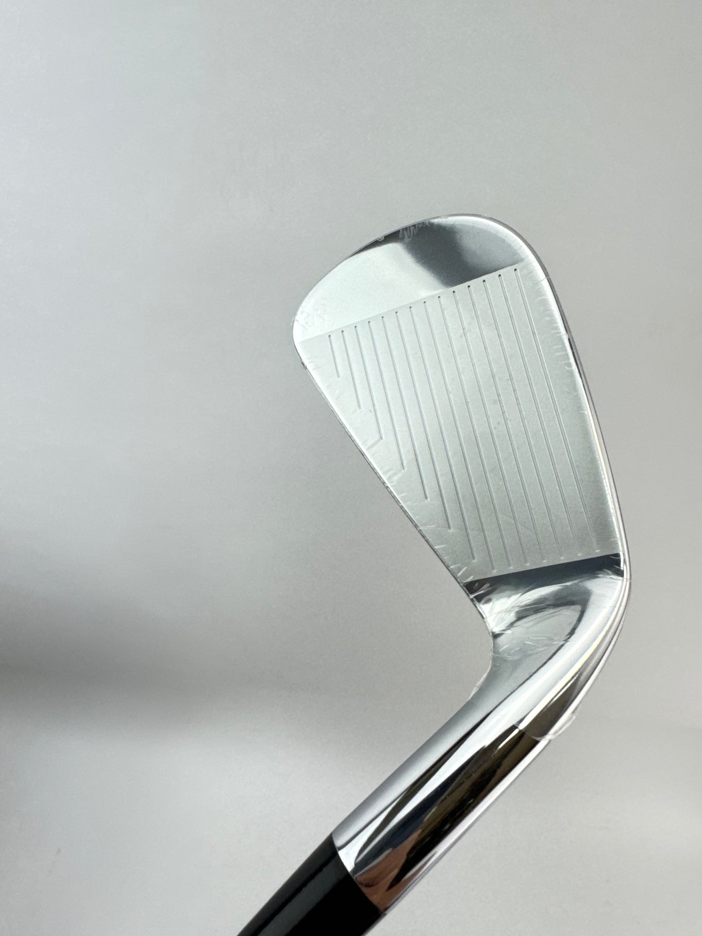 Cobra MIM Tour 6 Iron 29* KBS $-Taper 110 Regular Steel /Left Handed /22235