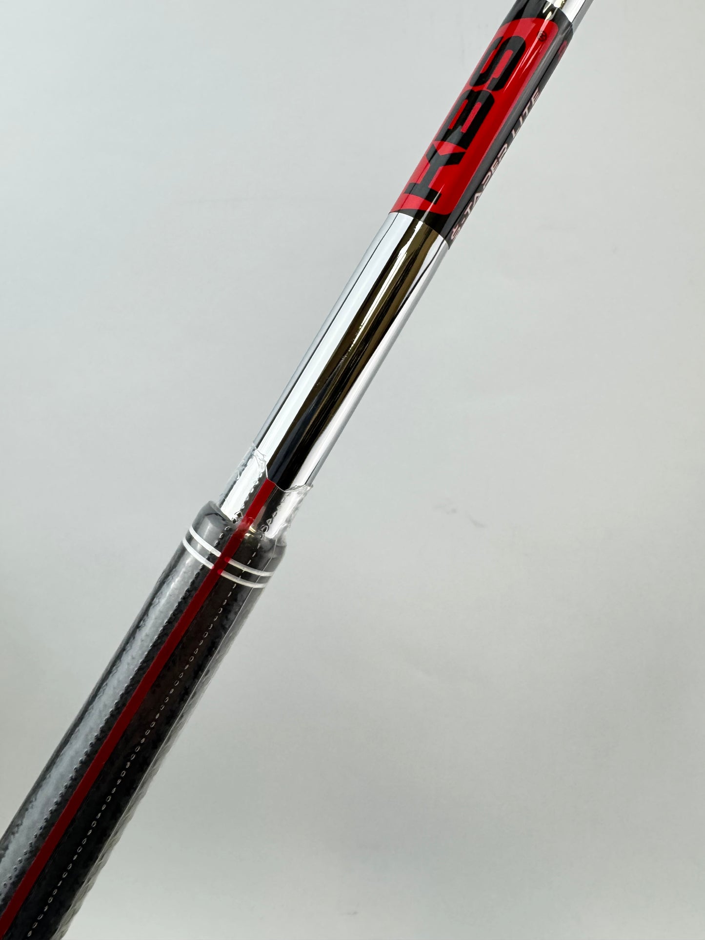 KBS $-Taper Iron Shaft Lite Regular Flex Steel 35.75” /Lamkin/0.370 Parallel/23698