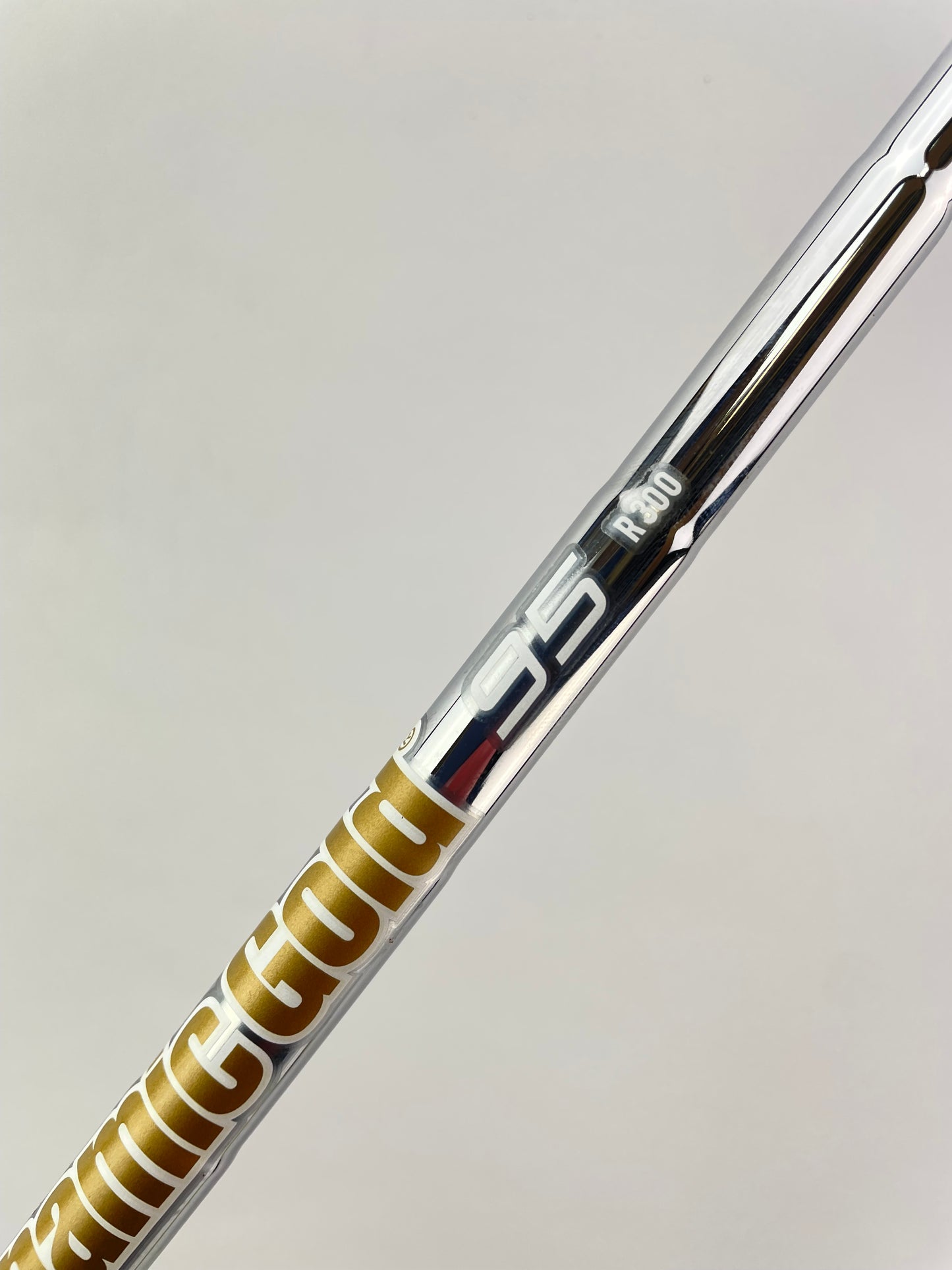 Dynamic Gold 95 Iron Shaft R300 Regular Flex Steel 35.75” /0.355 Tapered /23570