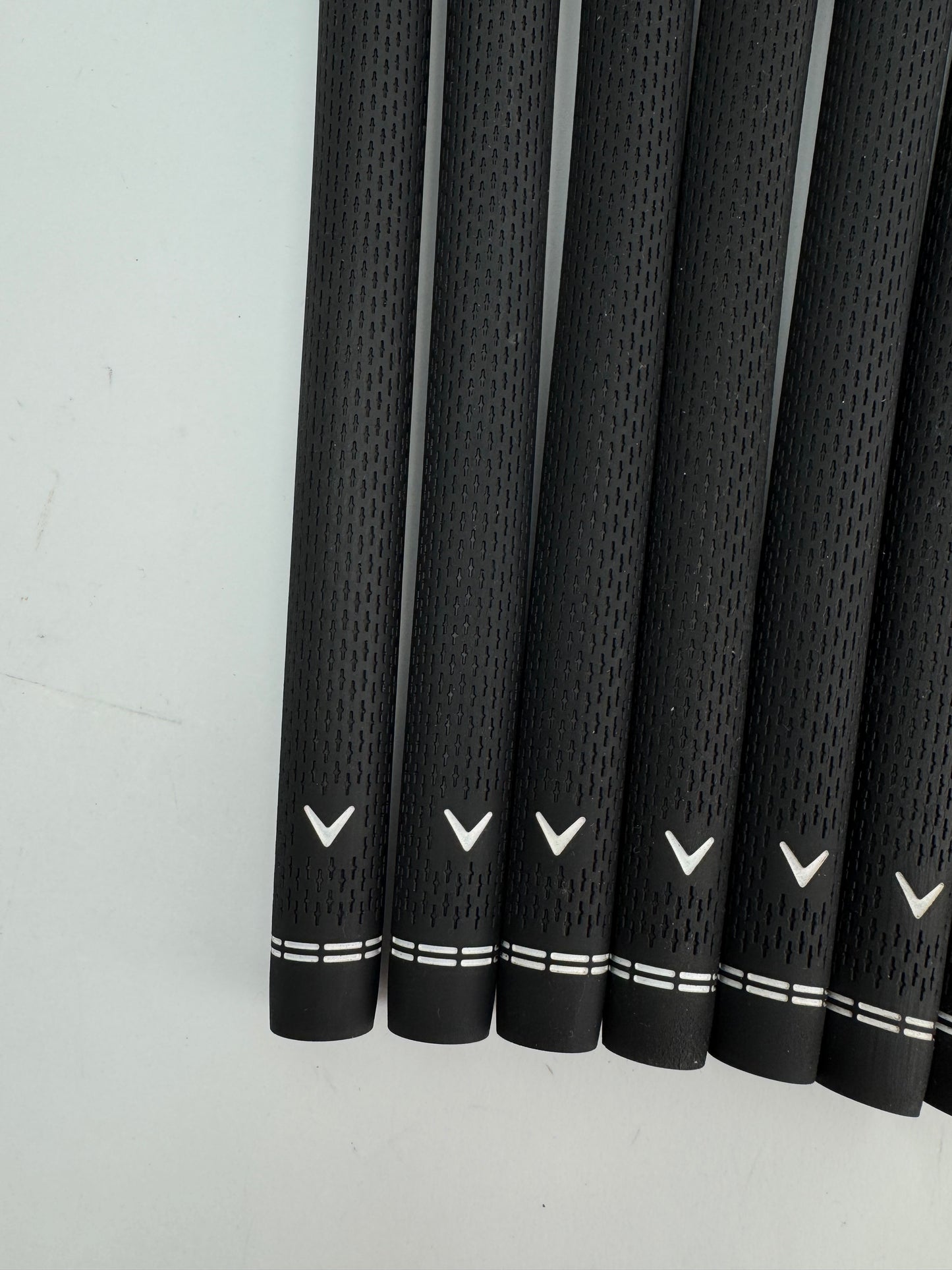 Golf Pride Midsize Tour Velvet 360 Soft Grips (7) Black /Grey /Pulled /25305