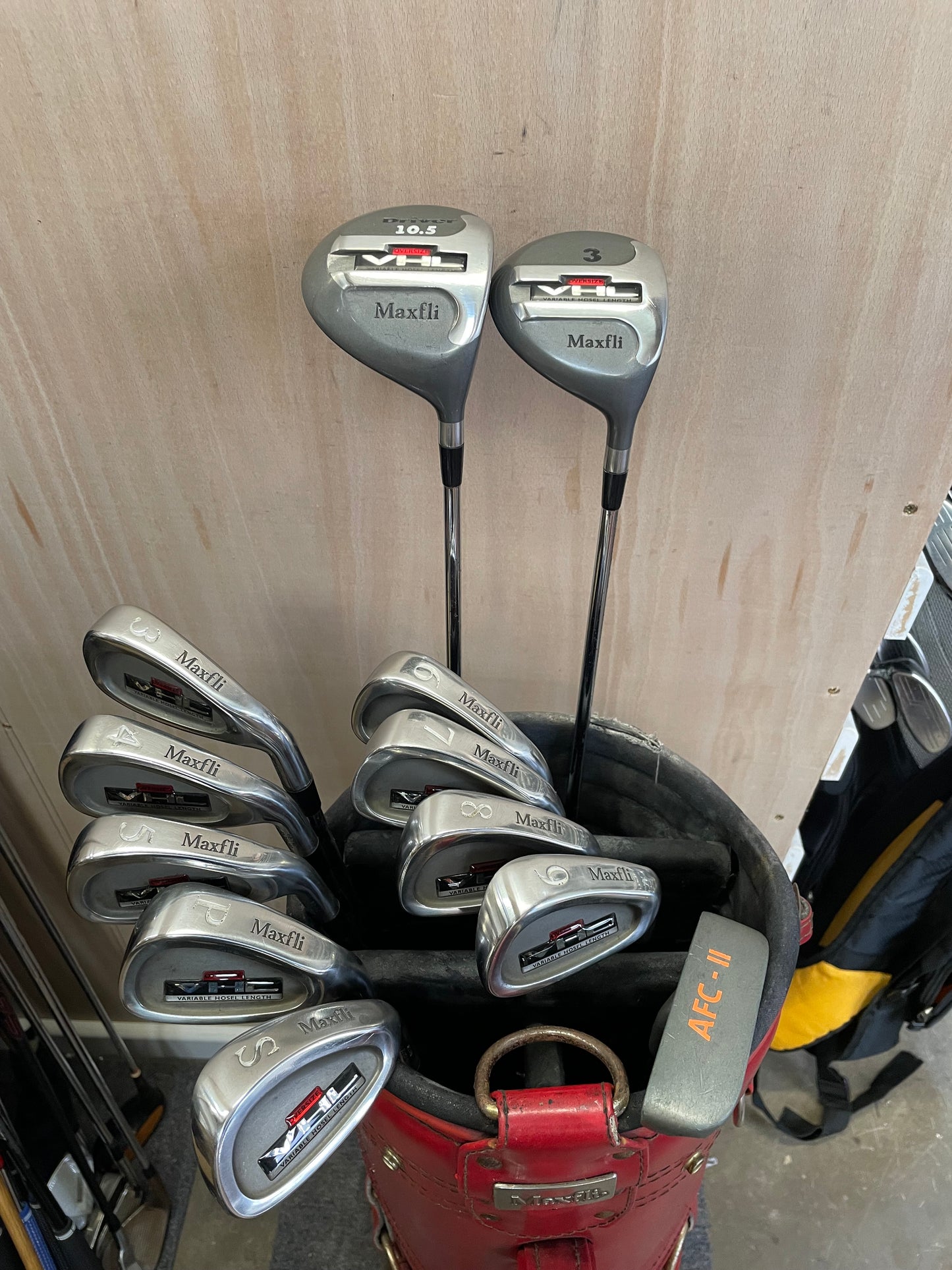 Mens Golf Package Set 12 Clubs Maxfli Regular Steel /Right /New Grips /Cart Bag