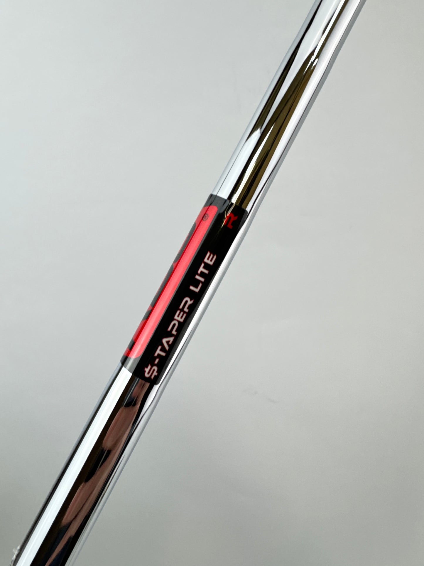 KBS $-Taper Iron Shaft Lite Regular Flex Steel 35.75” /Lamkin/0.370 Parallel/23698