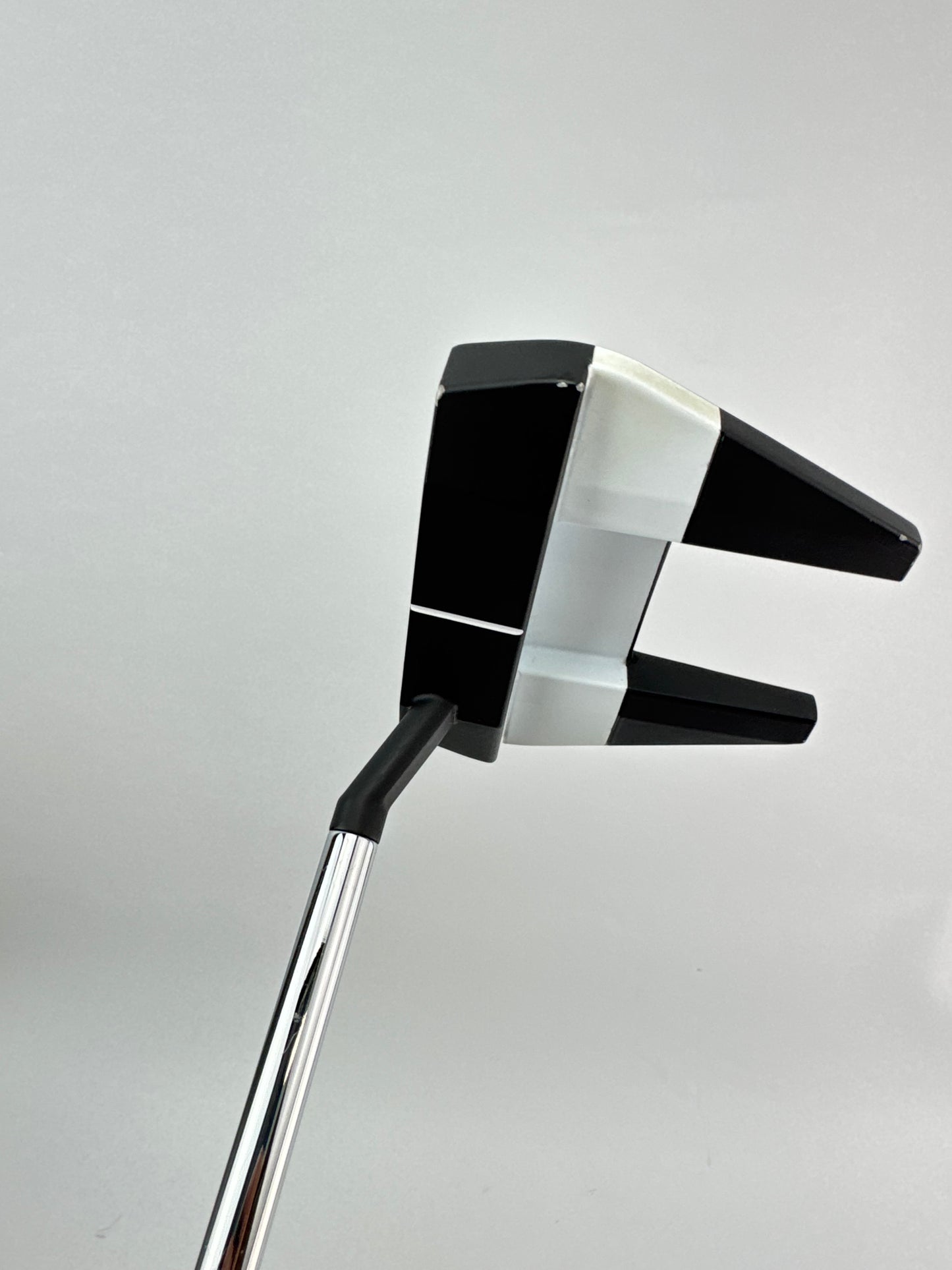 Odyssey White Hot Versa Seven S Putter Stroke Lab 34” /Right Handed /28050