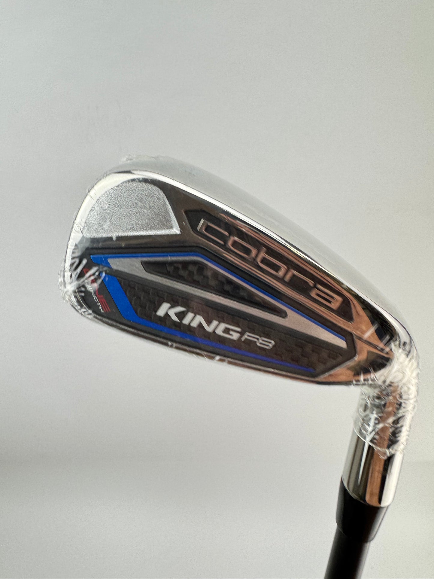 Cobra One Length 4 Iron F8 KBS Tour Graphite 85 Stiff Graphite/Right /New /25572