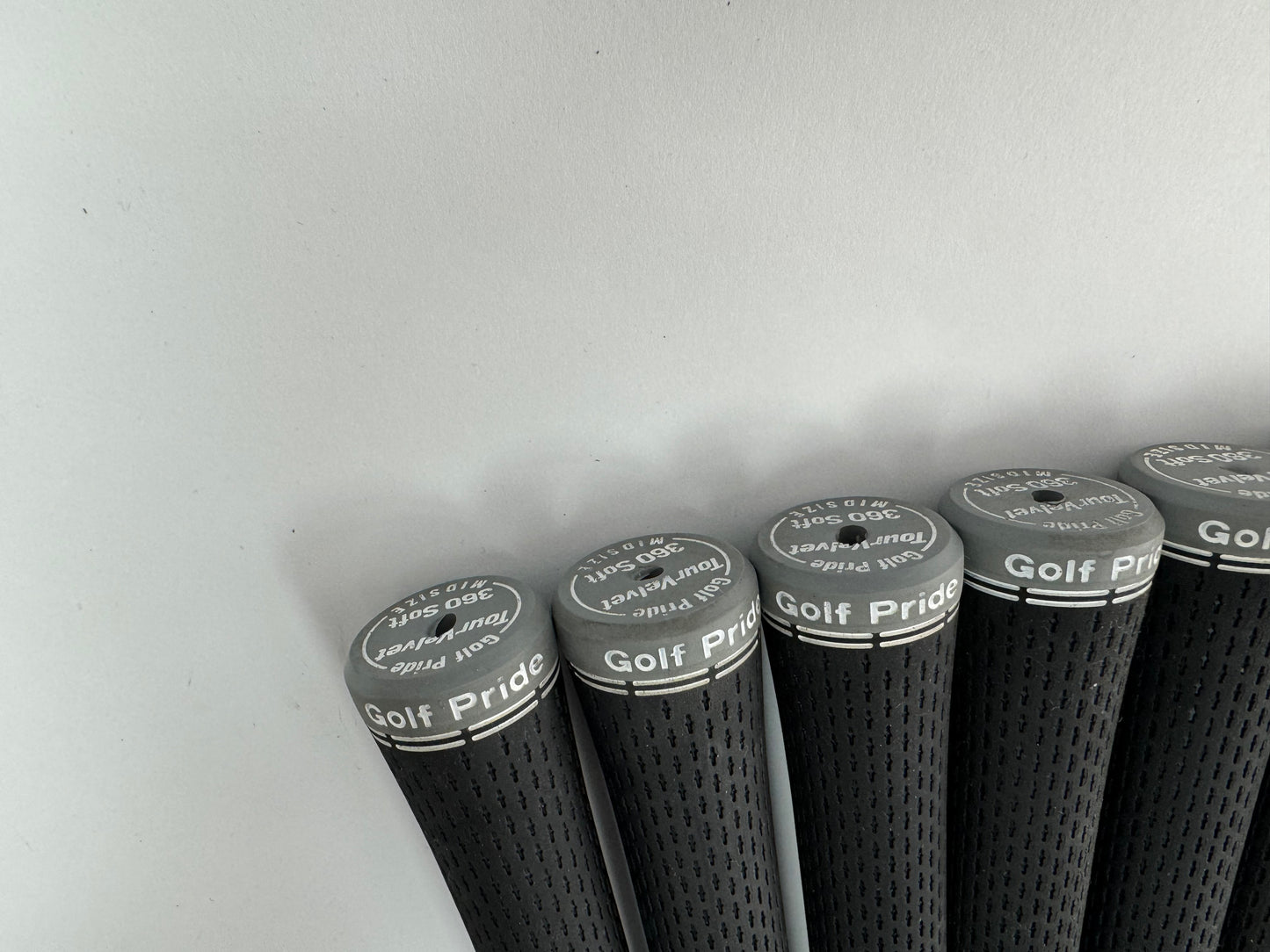 Golf Pride Midsize Tour Velvet 360 Soft Grips (7) Black /Grey /Pulled /25305