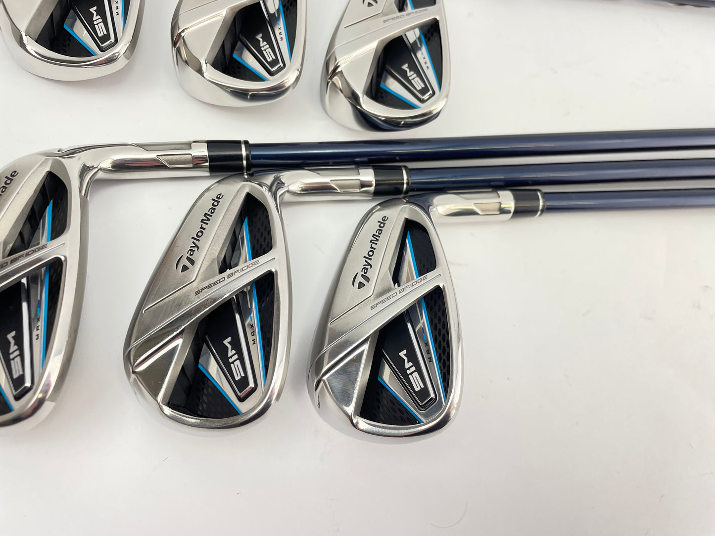 Taylormade Sim Max Irons 5-PW Ventus Blue Senior Graphite /Right Handed /28176