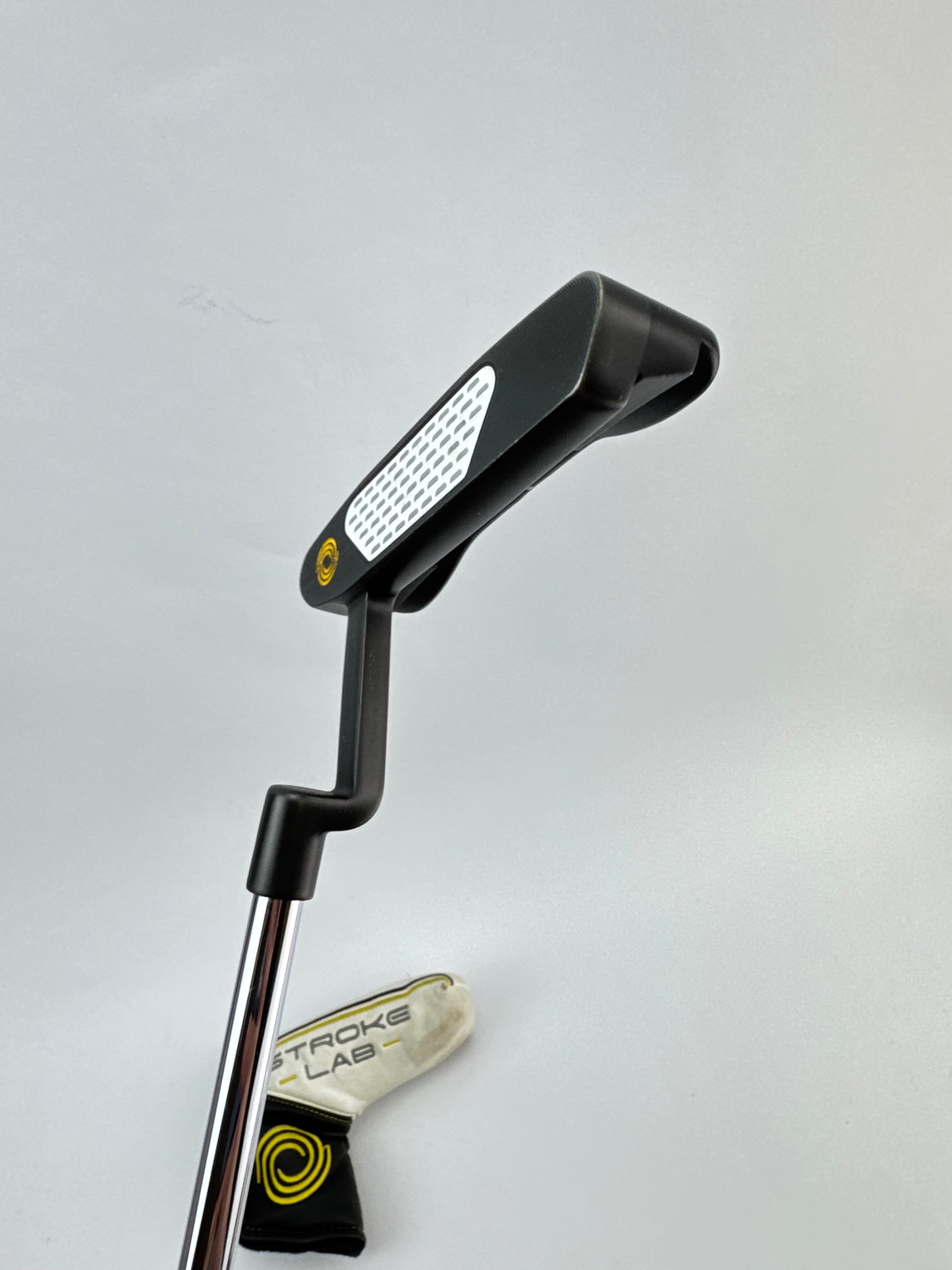 Odyssey Stroke Lab One Putter Blade 33.5” /Right Handed /Headcover /23587