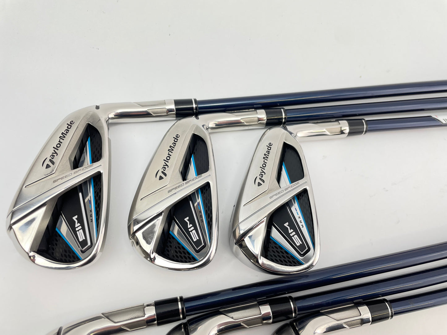 Taylormade Sim Max Irons 5-PW Ventus Blue Senior Graphite /Right Handed /28176