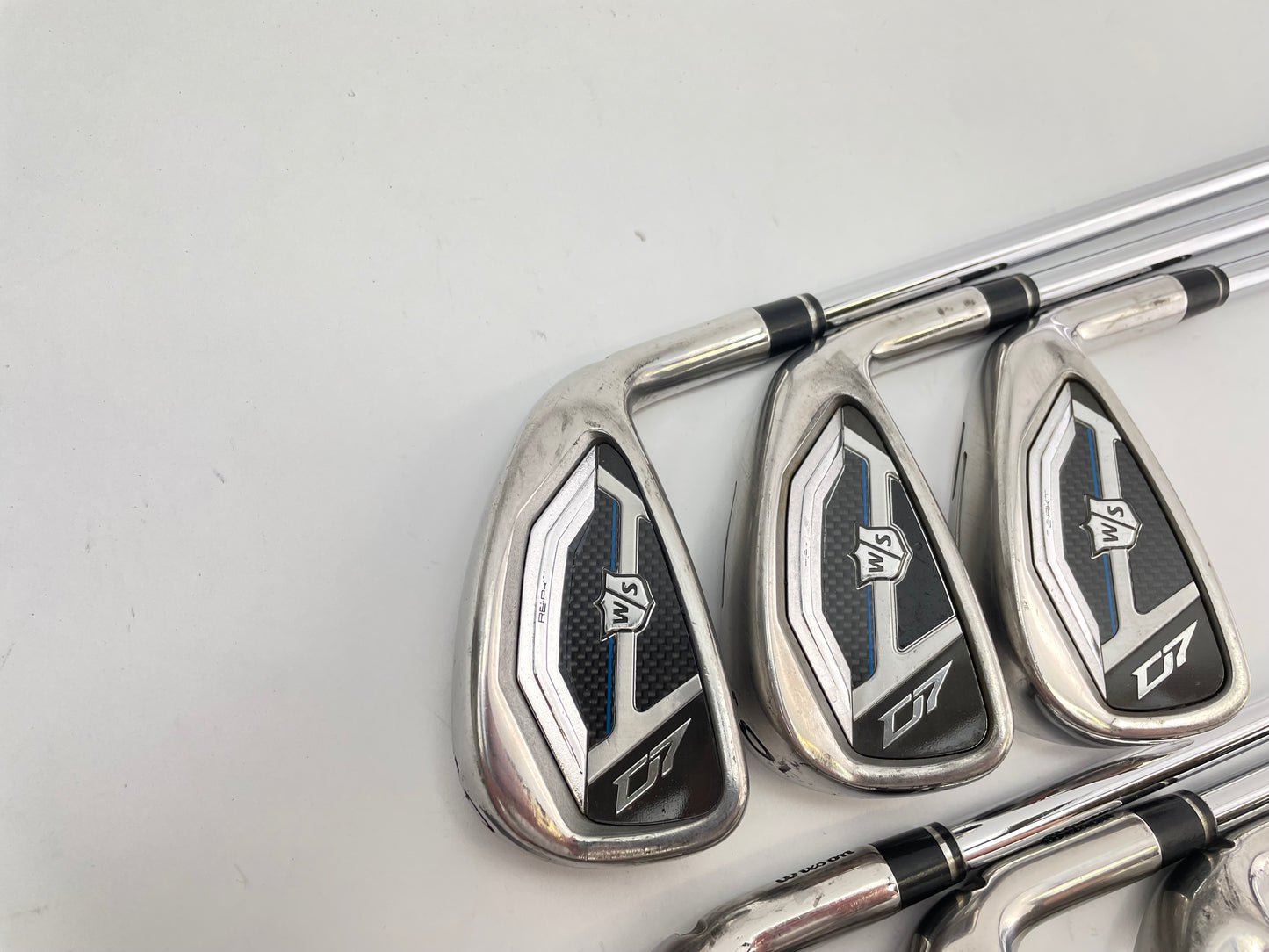 Wilson Staff D7 Iron Set KBS Tour 80 Uniflex Steel /Right Handed /Lamkin /26981