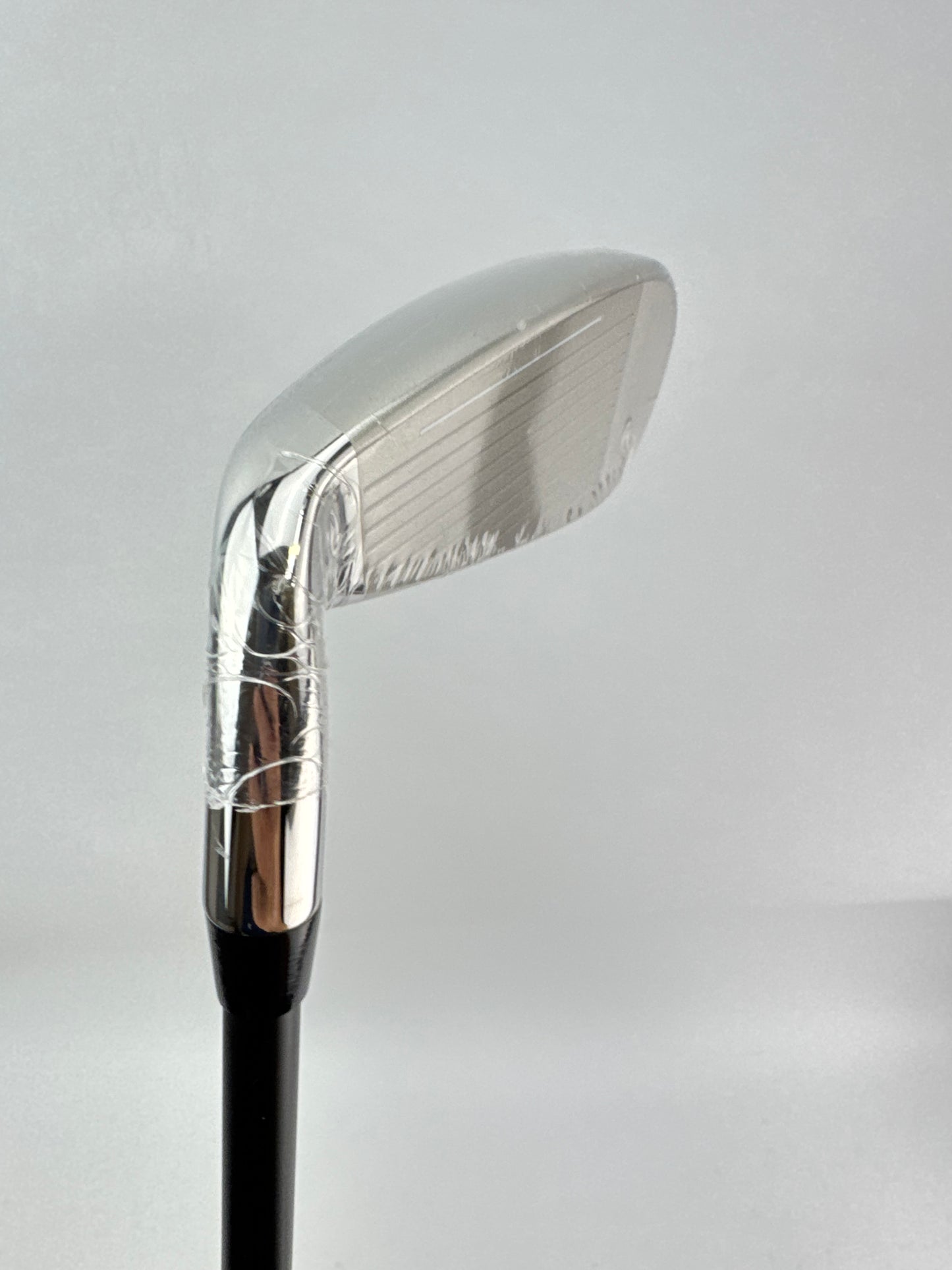 Cobra One Length 4 Iron F8 KBS Tour Graphite 85 Stiff Graphite/Right /New /25572