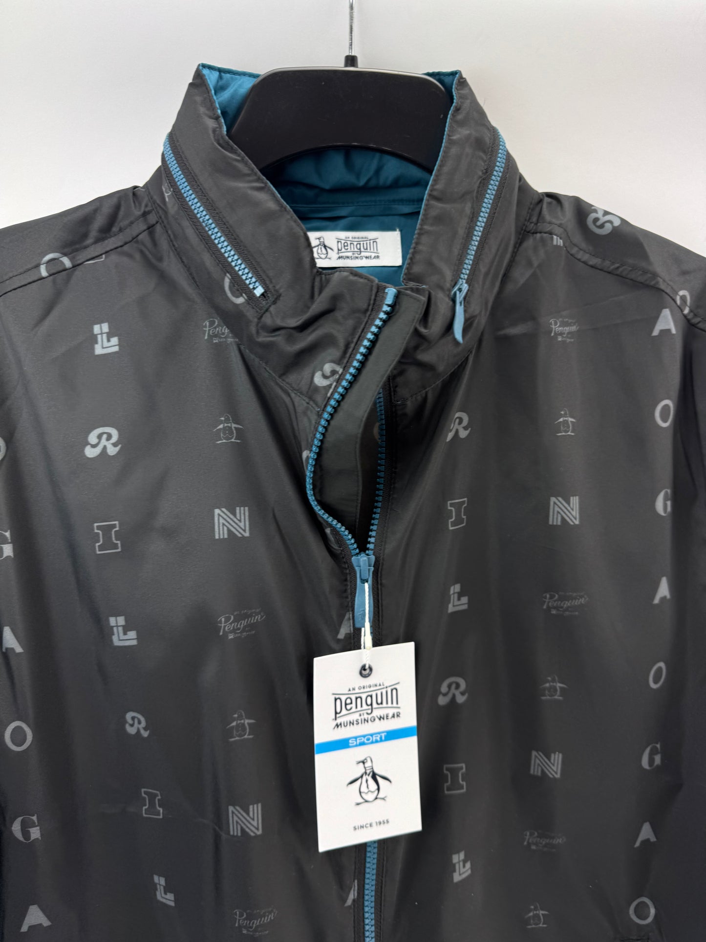 Penguin Original Golf Wind Jacket Logo Print Hood Lightweight UK XL /New /24155