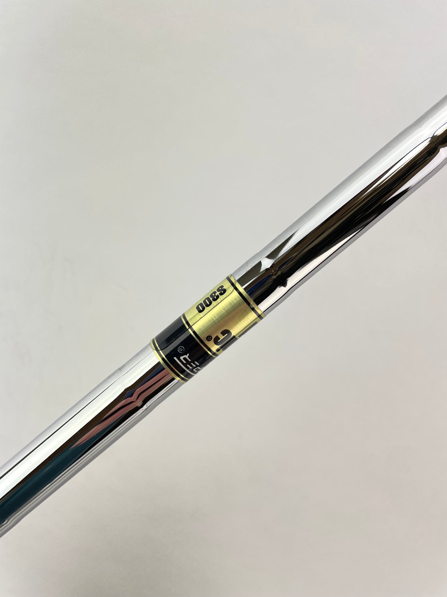 Dynamic Gold S300 Iron Shaft Stiff Flex Steel 36” /0.355 Tapered /24364