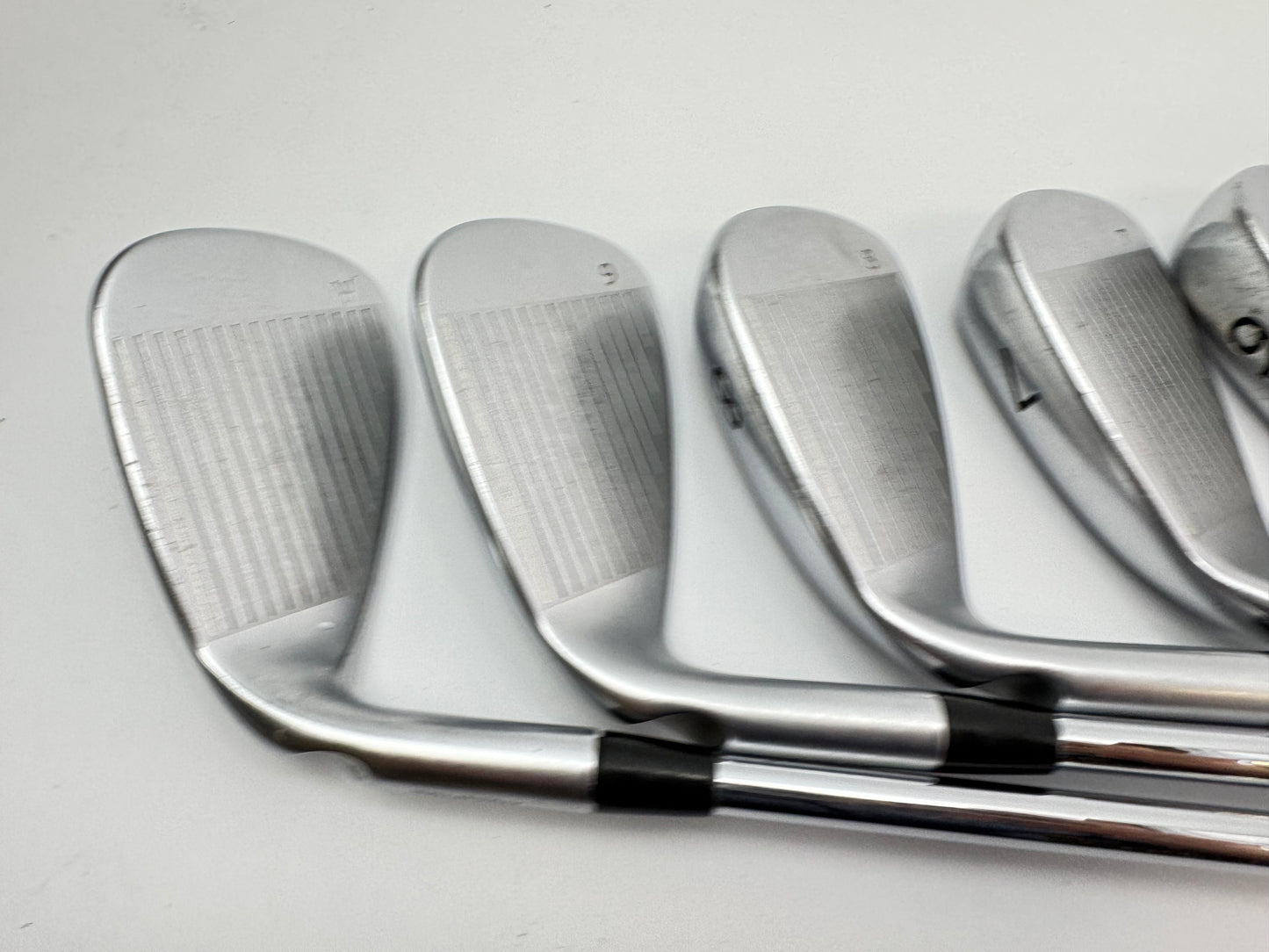 Ping G400 Irons 5-PW Blue Dot AWT 2.0 Regular Flex Steel /Right/New Grips /27631