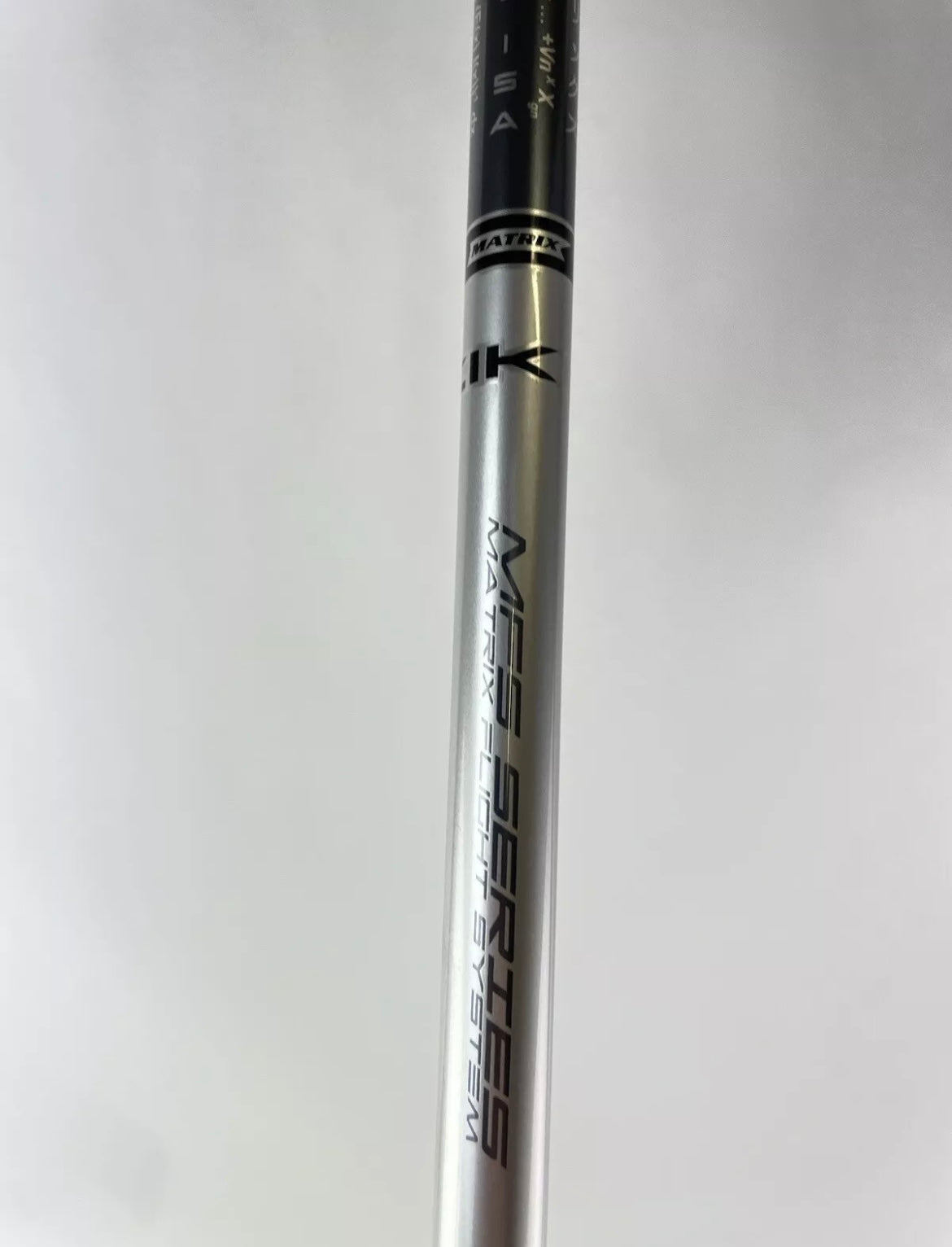 Bridgestone X-Drive Driver 9.5* Matrix Red Tie X Flex Graphite /New Grip /14663