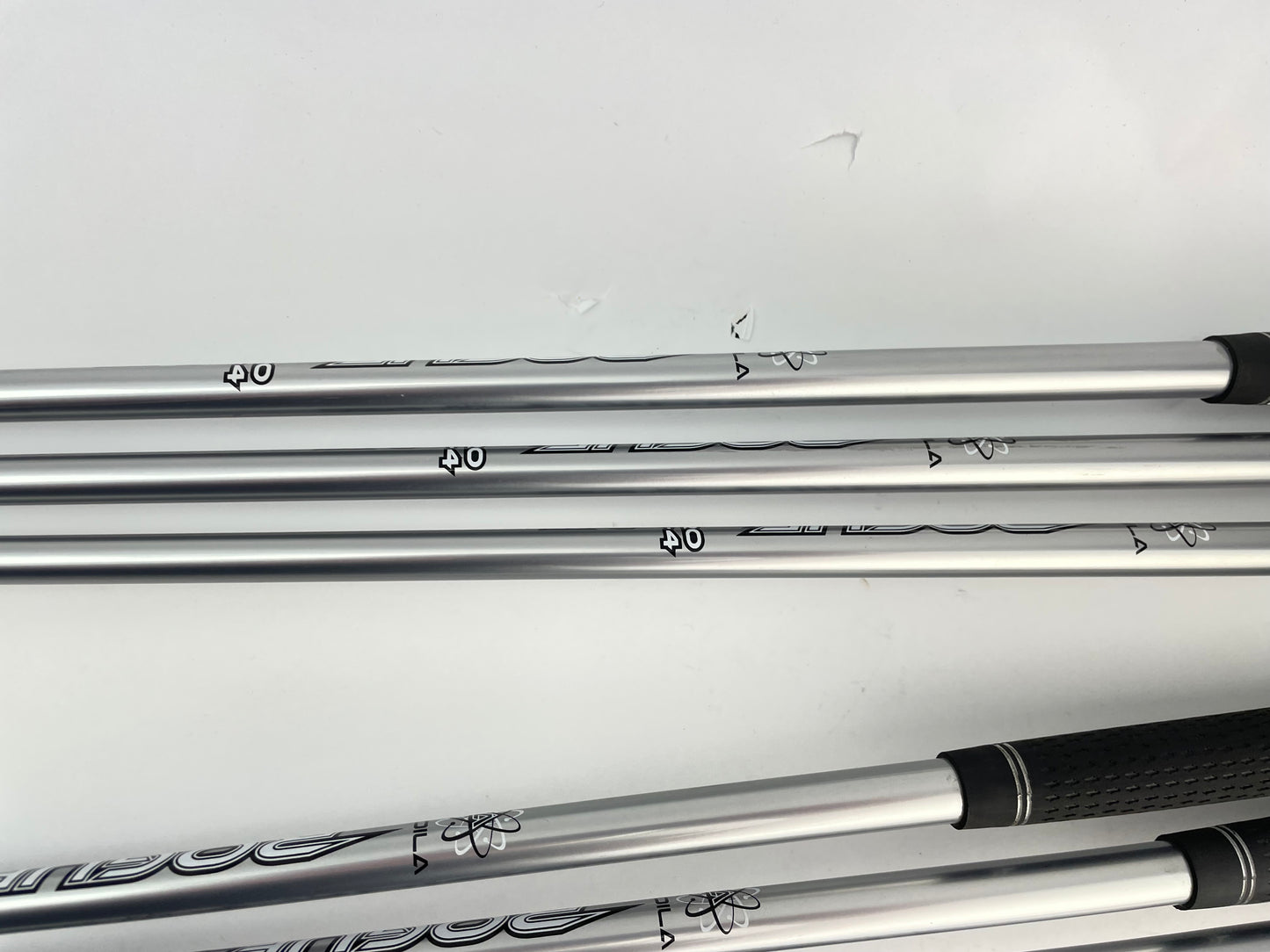 Wilson Launchpad Hybrid Irons 5-PW Aldila Regular Flex Graphite /Right /27884