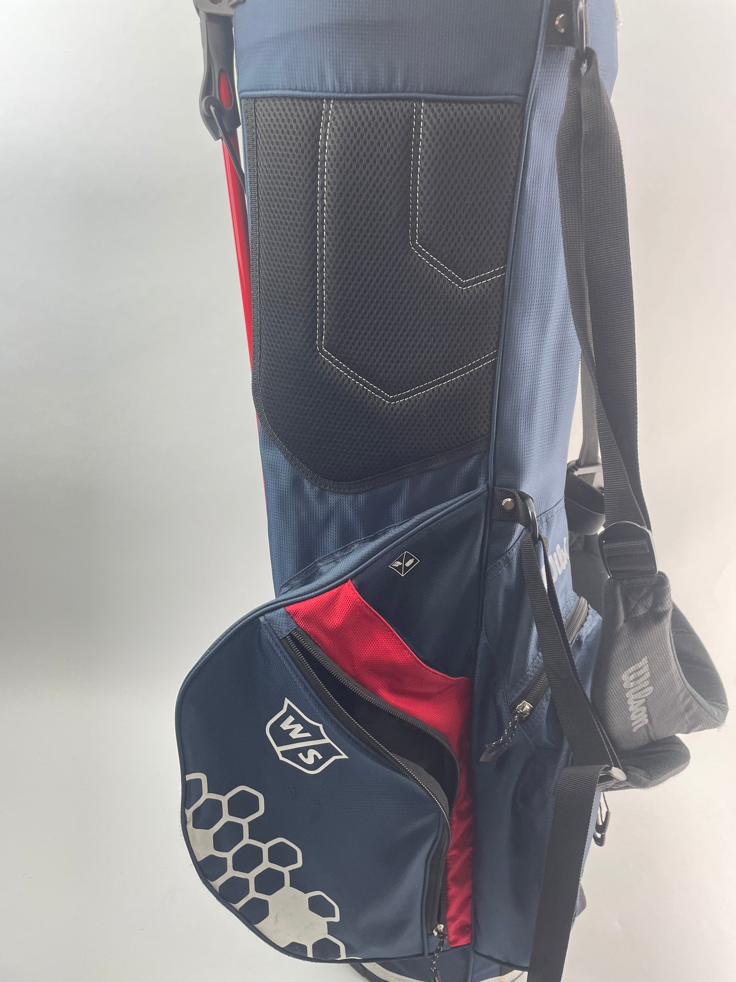 Wilson D300 Package Set 11 Clubs Uniflex /Right Handed /Wilson Stand Bag /24385