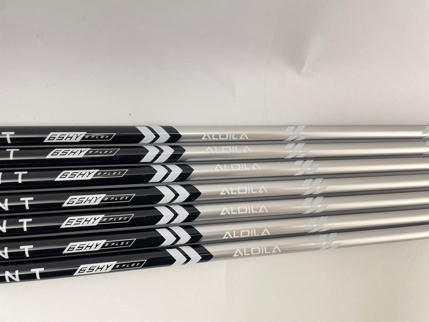 Aldila Ascent Iron Shaft Set (7) 65HY Regular Flex Graphite 42 /0.370 /Brand New