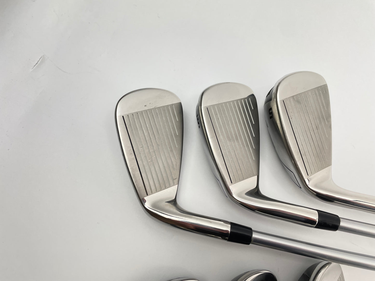 Wilson Launchpad Hybrid Irons 5-PW Aldila Regular Flex Graphite /Right /27884