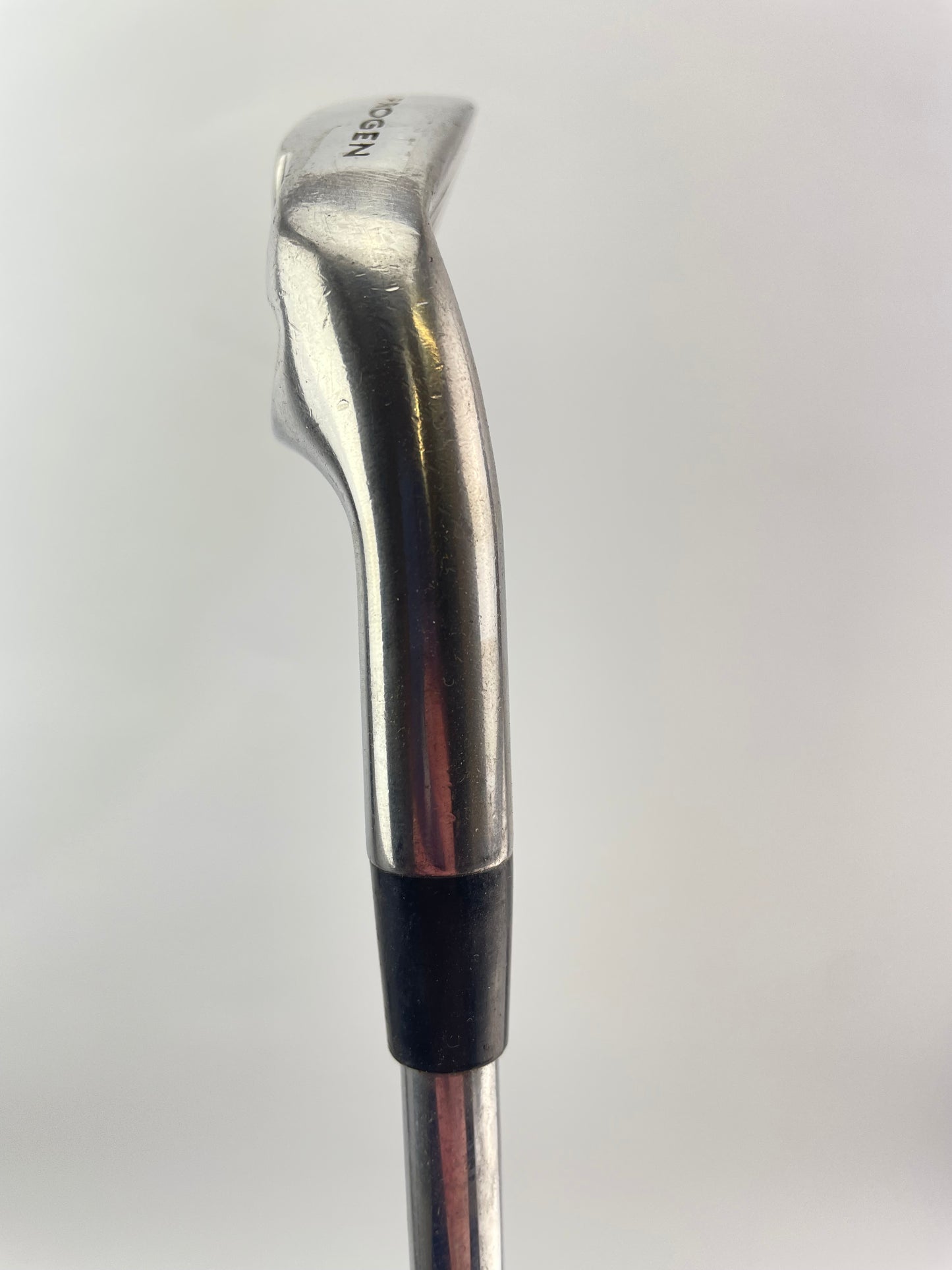 Progen Golf 5 Iron FB 2.2 Regular Flex Steel /Right Handed /New Grip /23251