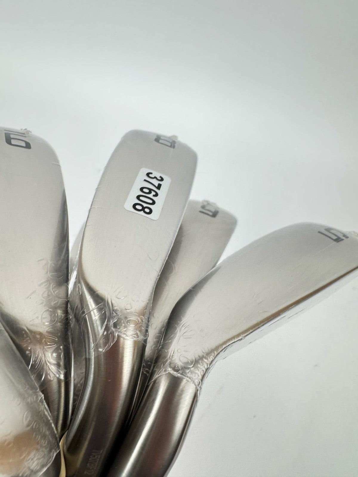 Cobra DS Adapt Max Irons 5-PW KBS PGI 75 Regular Flex Graphite Right Hand/3760818
