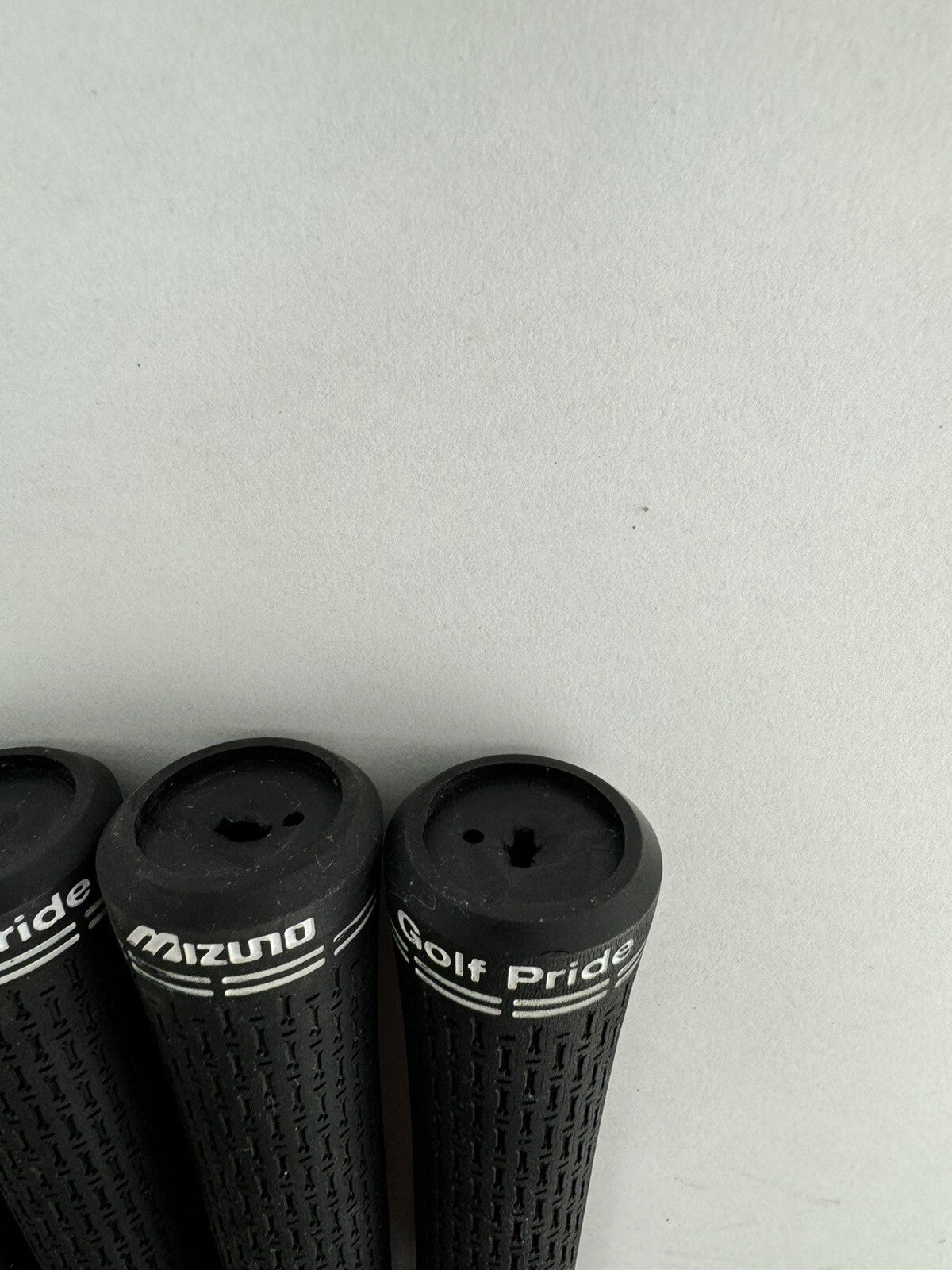 Golf Pride Mizuno Grips (4) Men’s Standard /Black /Pulled /272685