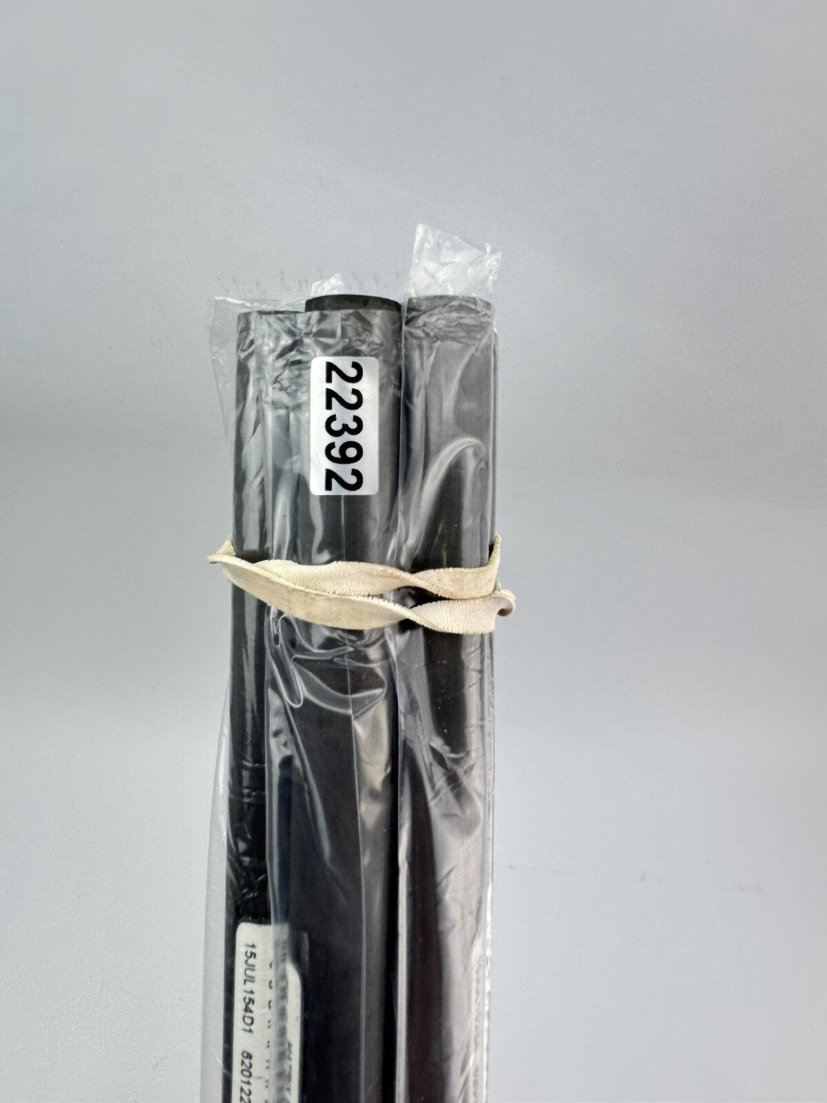 Matrix Iron Shaft Set (7) White Tie Regular Graphite 42” /0.370 Parallel /223929