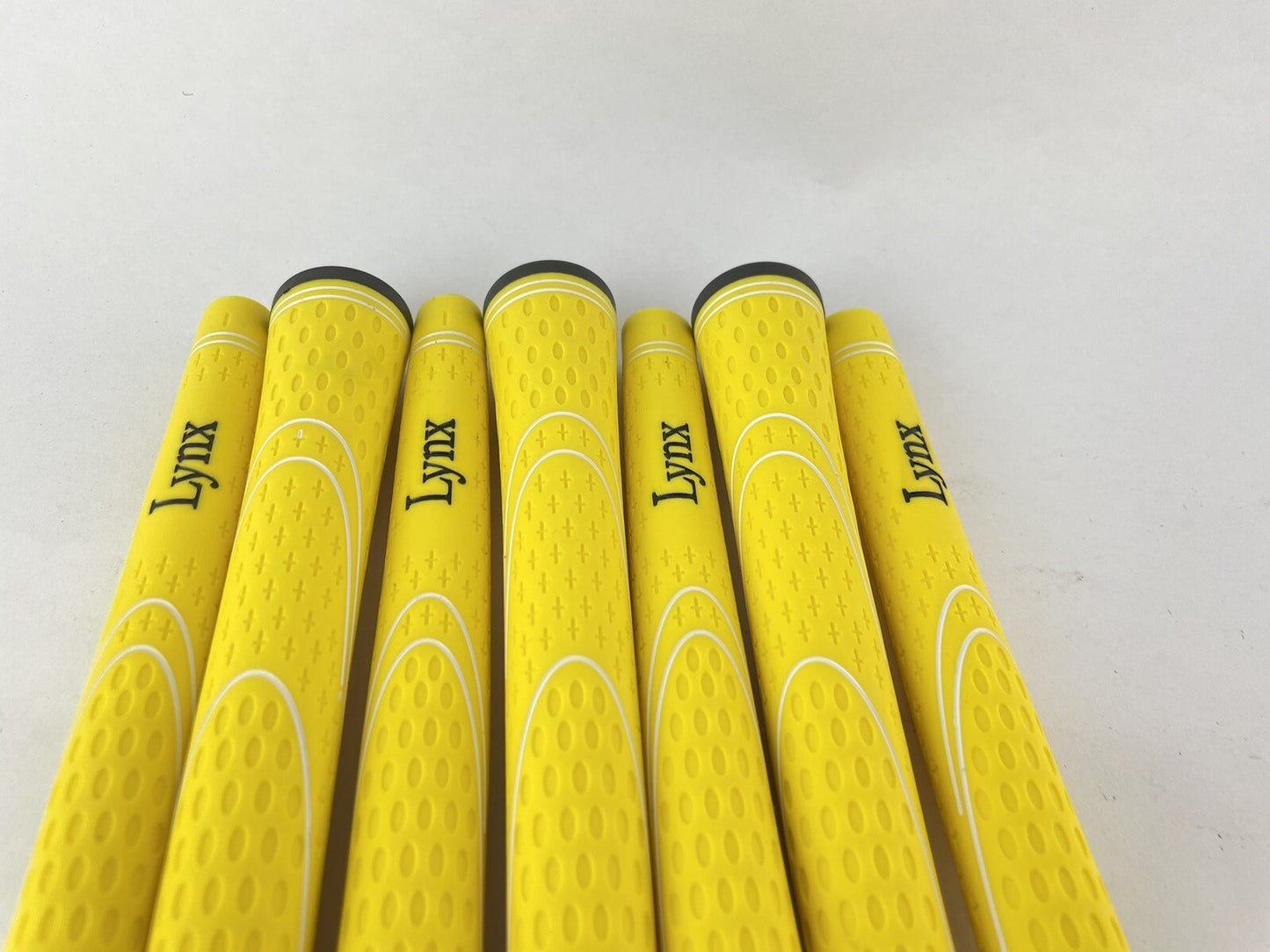 Lynx Golf Grips Mens (9) Yellow/Black /Standard Size /Brand New8