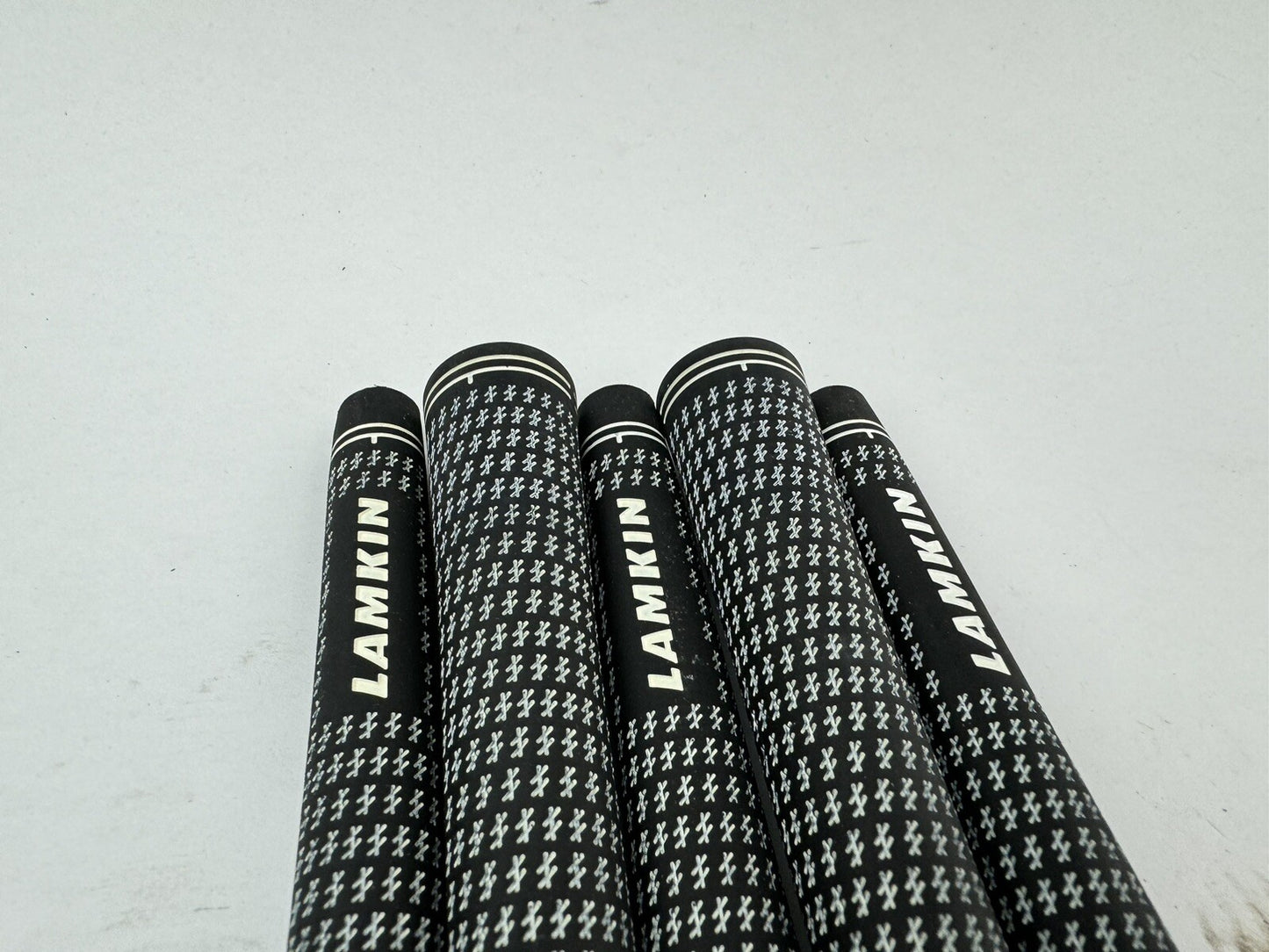 Lamkin Crossline Golf Grips (5) Men’s Standard /Arcoss Connect Compatible/234347
