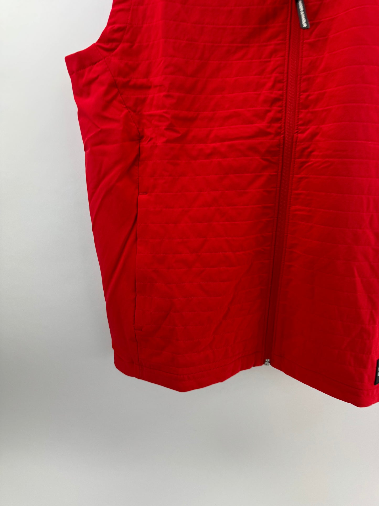 Under Armour Drive Pro Storm Gilet Lightweight Insulated UK Medium /Red /25212