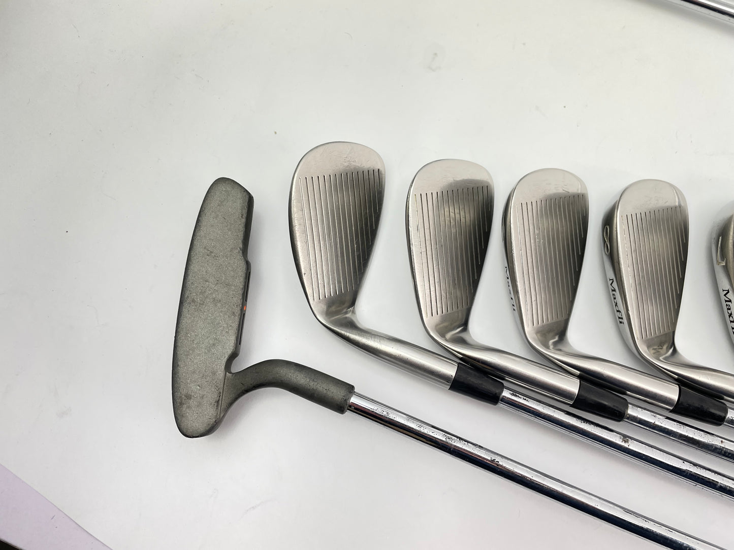 Mens Golf Package Set 12 Clubs Maxfli Regular Steel /Right /New Grips /Cart Bag