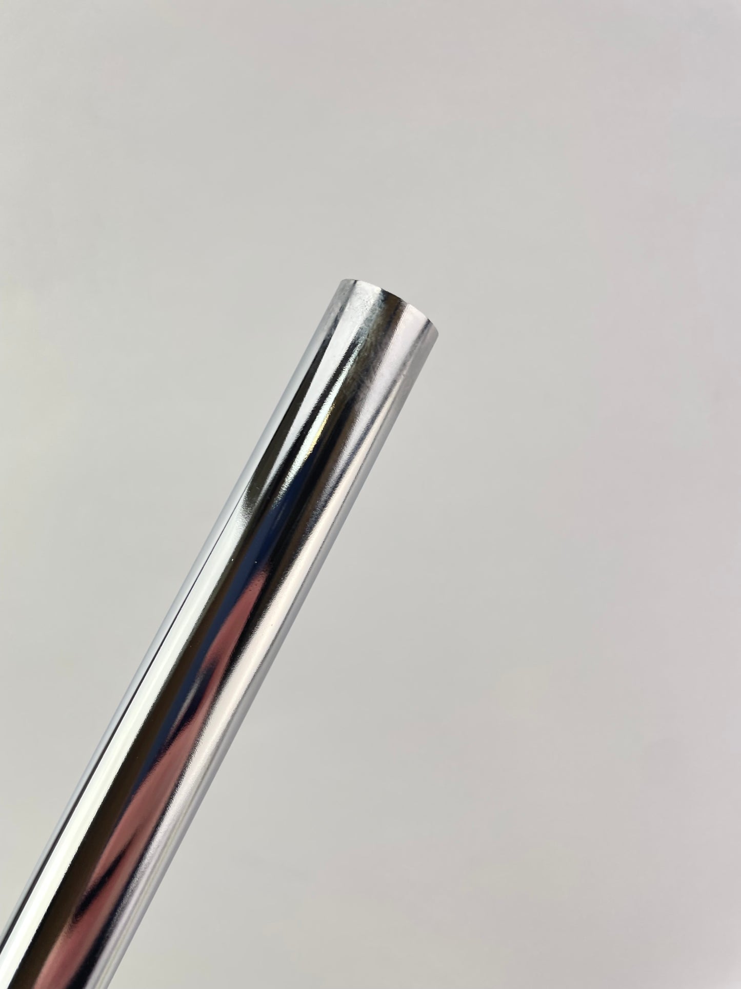 Dynamic Gold DST 98 Iron Shaft R300 Regular Flex Steel 36” /0.355 Tapered /23632