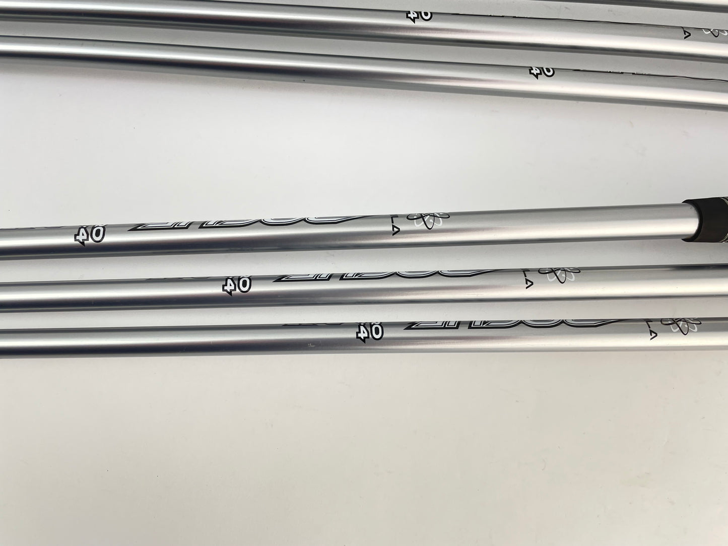 Wilson Launchpad Hybrid Irons 5-PW Aldila Regular Flex Graphite /Right /27884