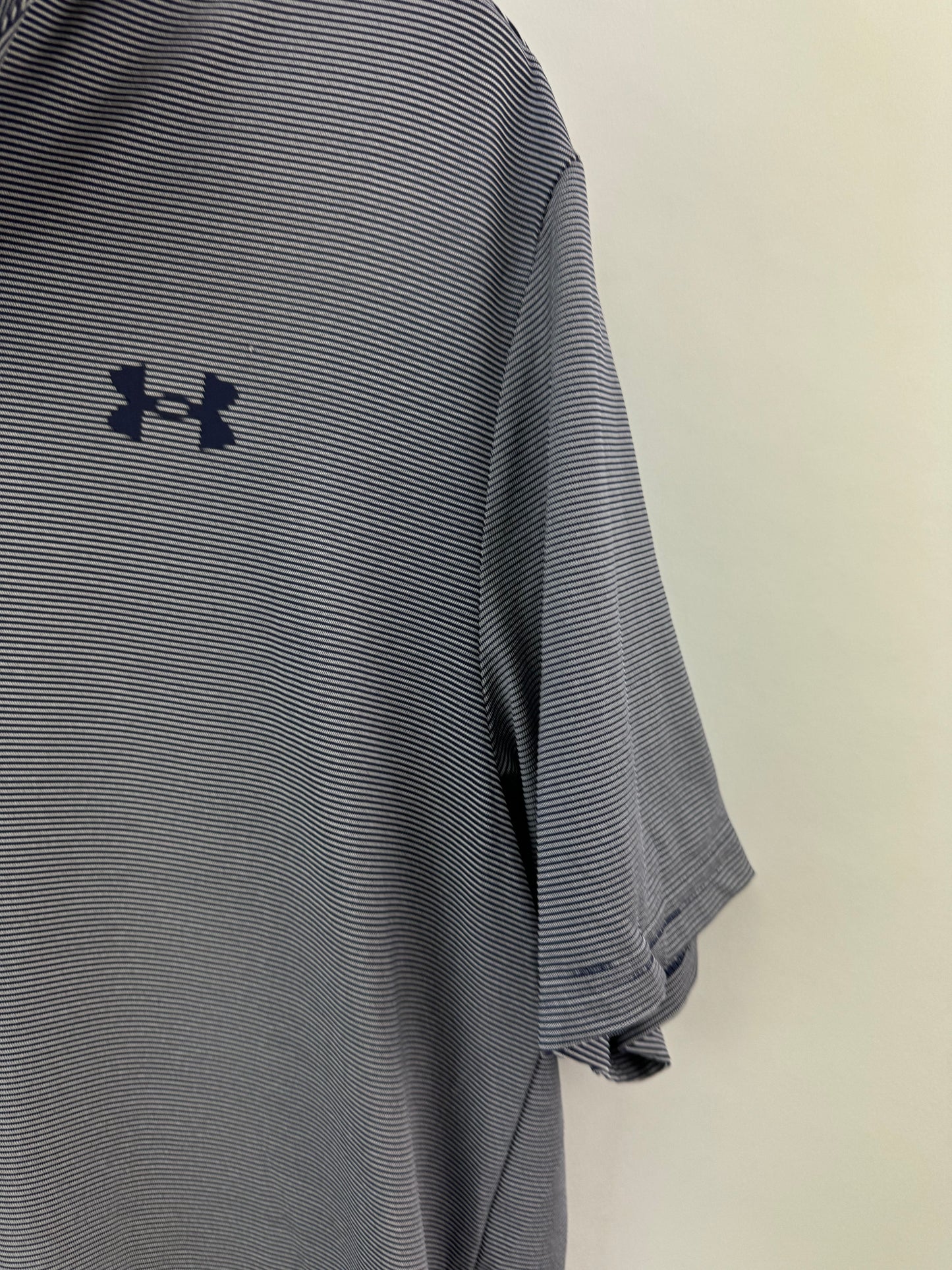 Under Armour Playoff 3.0 Stripe Men’s Polo Shirt Printed /UK M /Loose Fit /19977