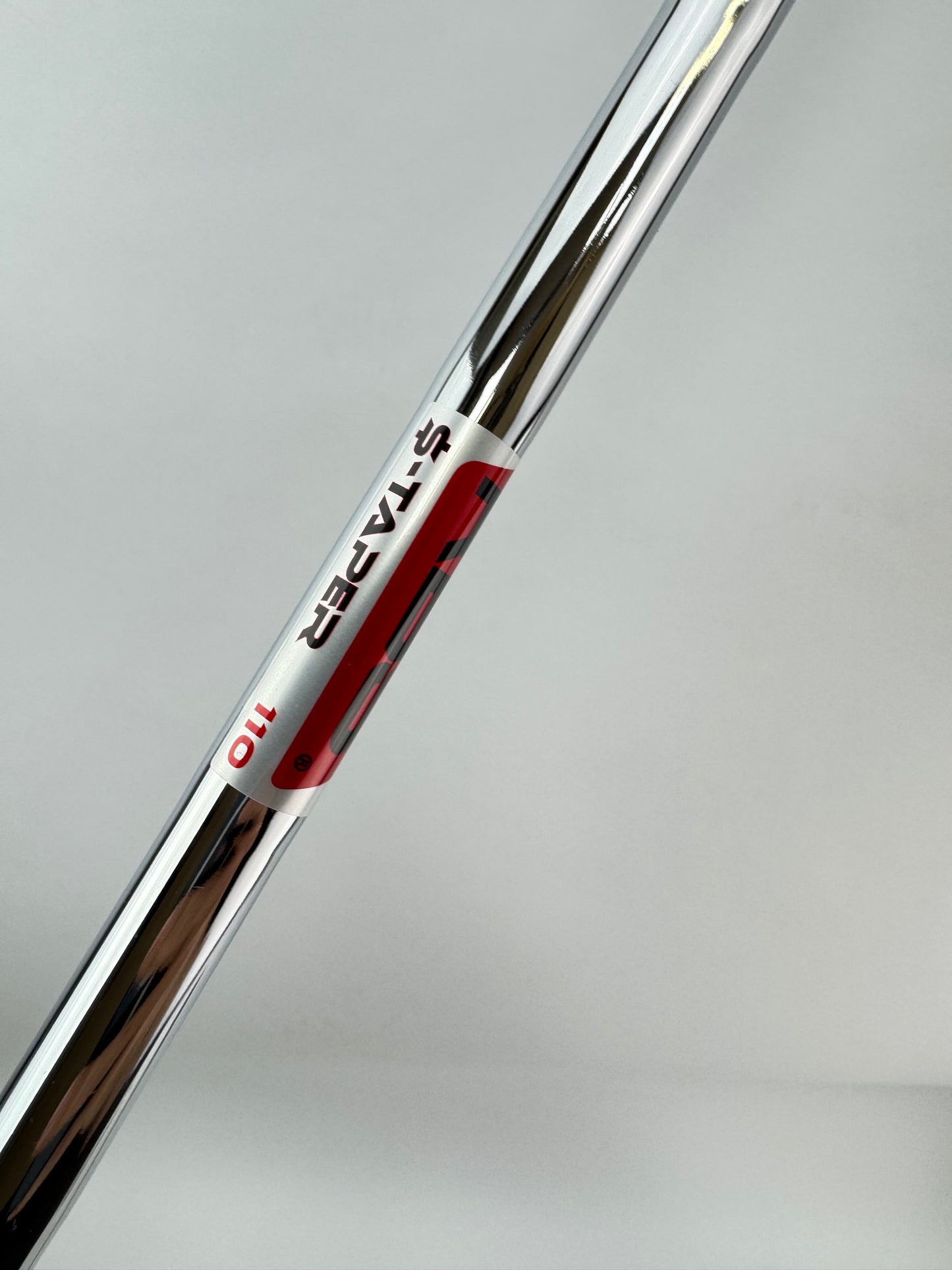 Cobra MIM Tour 6 Iron 29* KBS $-Taper 110 Regular Steel /Left Handed /22235