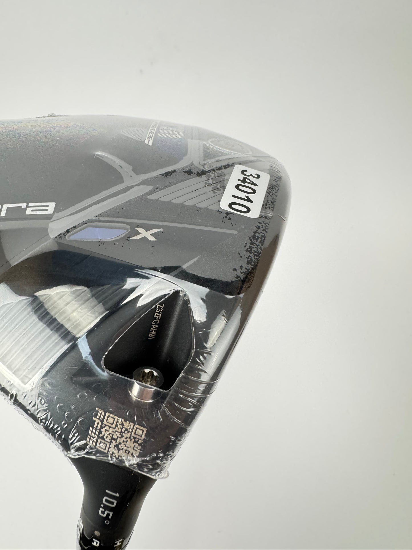 Cobra OPTM X Driver 10.5* Helium F4 Stiff Graphite /Right Handed /New /34010