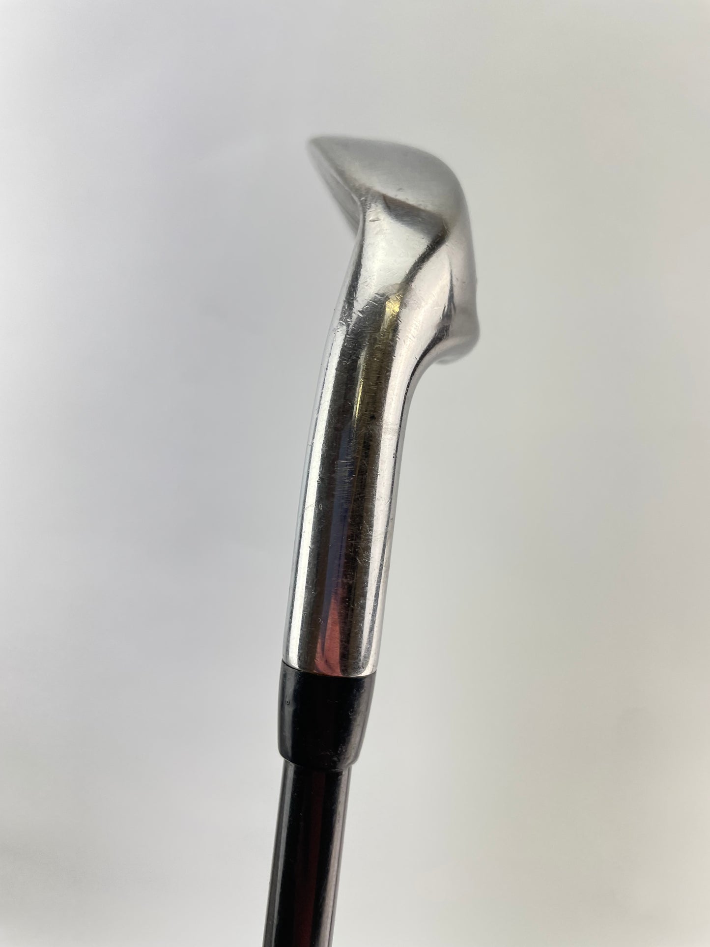 Callaway XJ Hot 9 Iron Junior Flex Graphite /Left Handed 33.25” /New Grip /23215