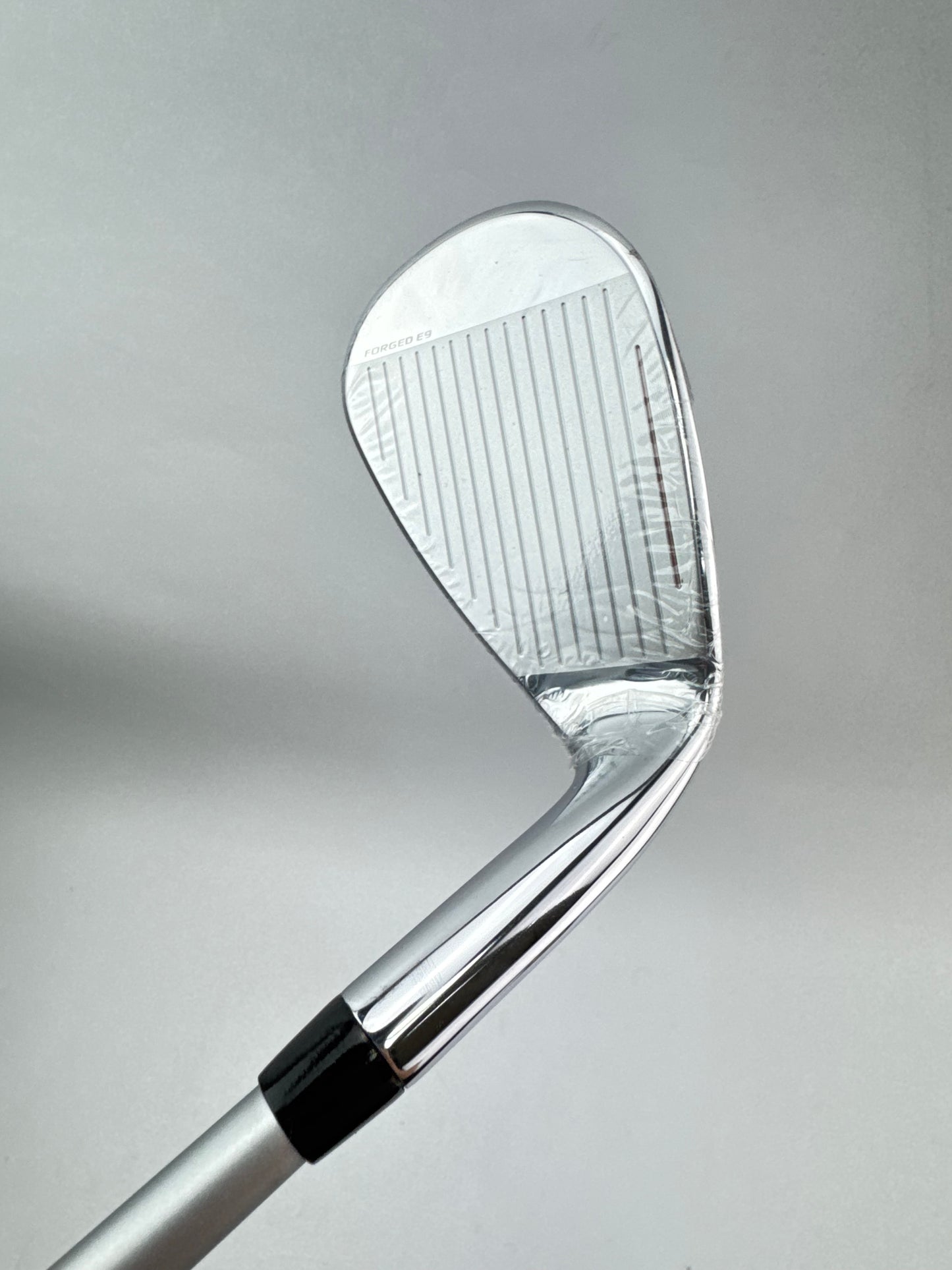 Cobra T-Rail Ladies Sand Wedge 56* Left Handed Women’s Flex Graphite /New /24546