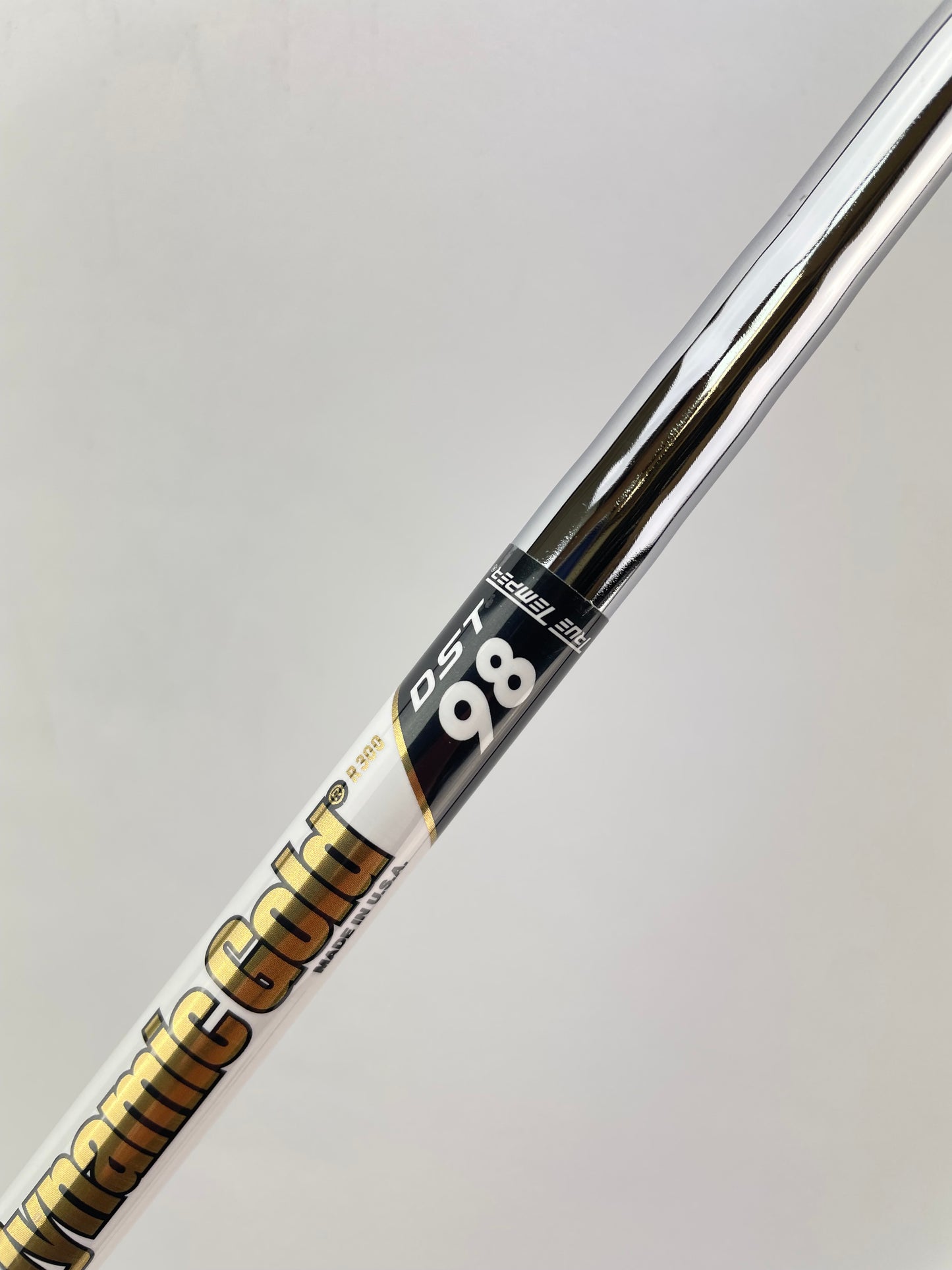 Dynamic Gold DST 98 Iron Shaft R300 Regular Flex Steel 36” /0.355 Tapered /23632