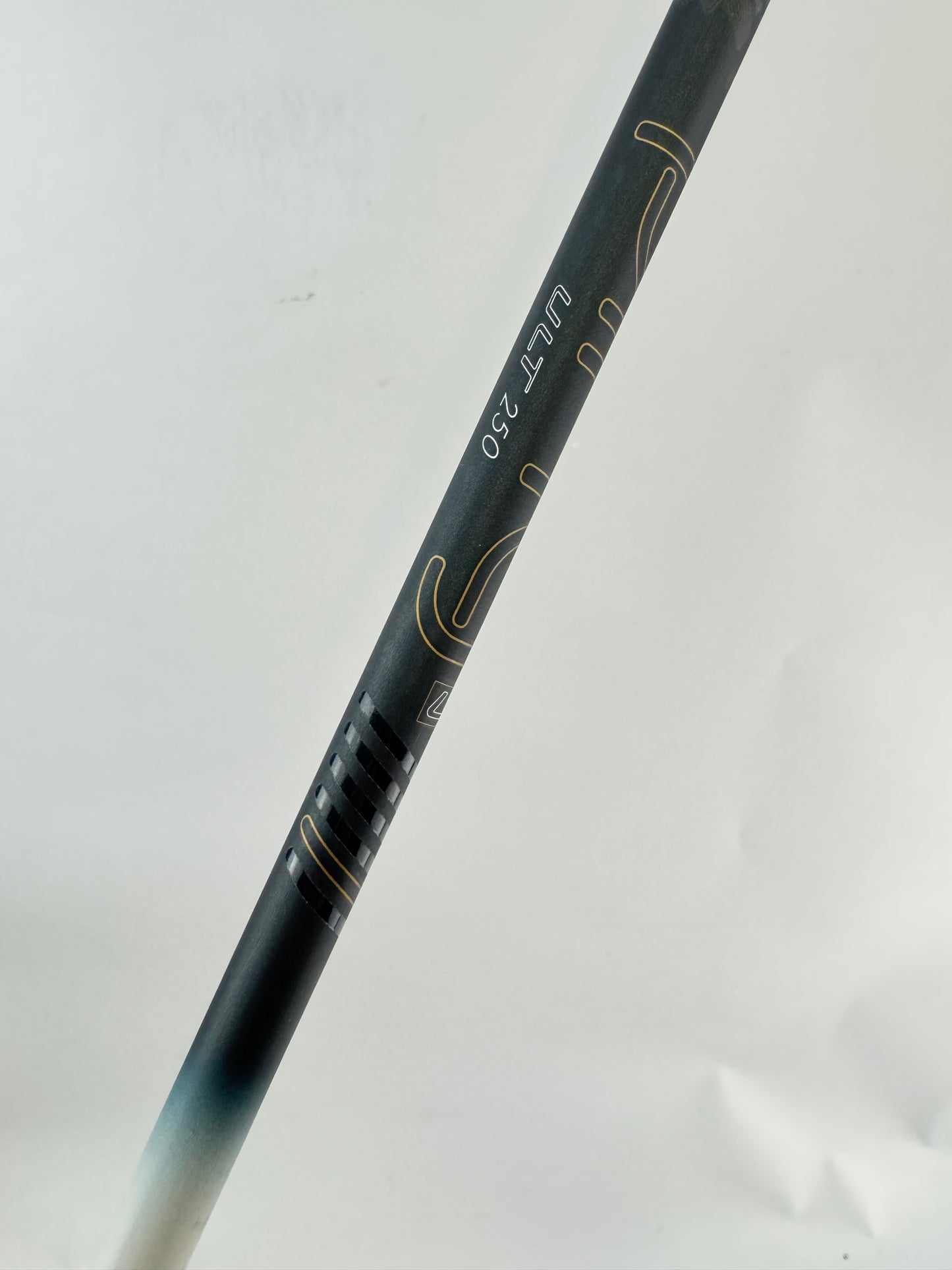Ping G730 Women’s 7 Iron Left Handed Black Dot ULT250 Graphite /Demo /22870