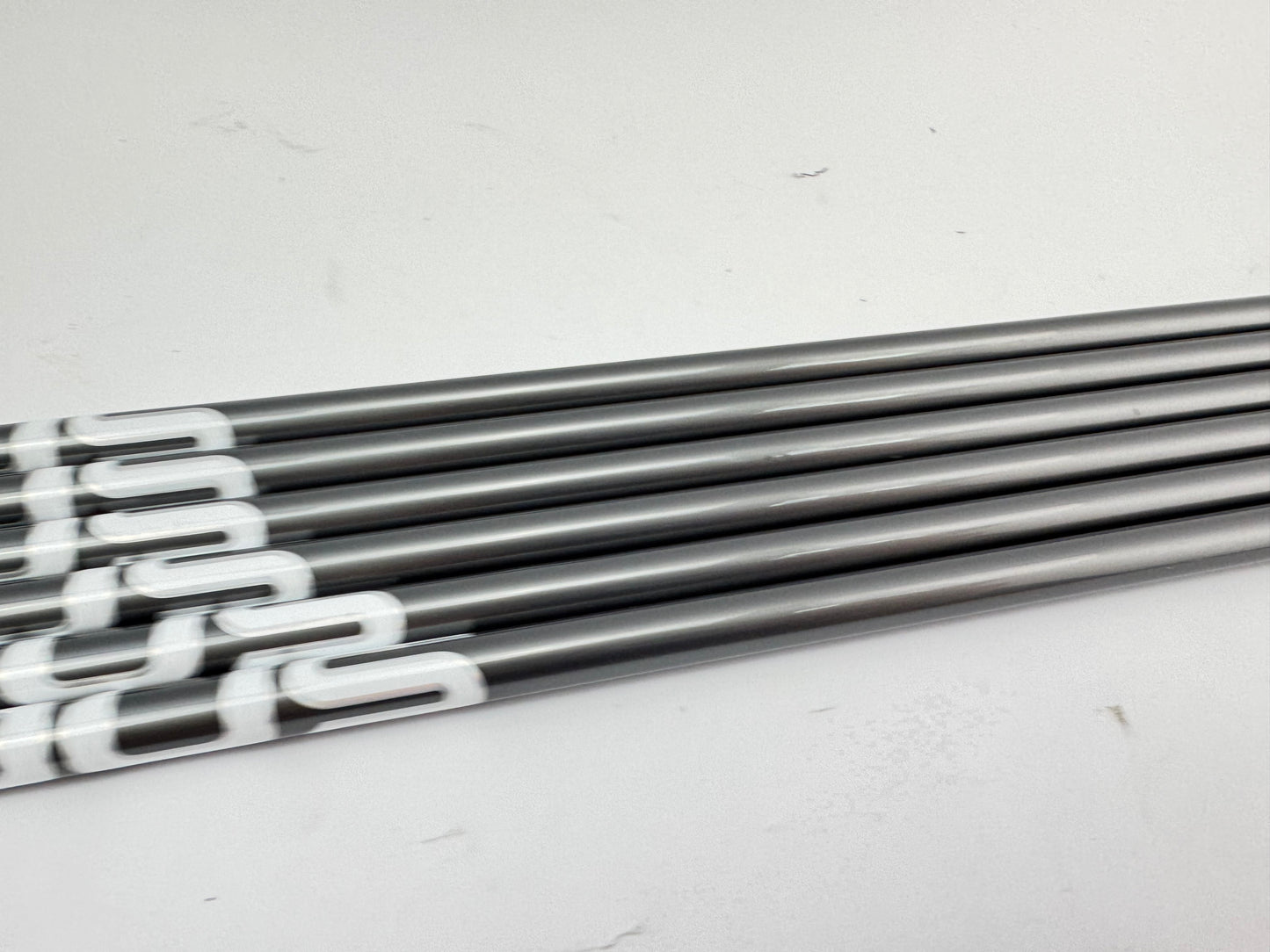 Project X Hzrdus Iron Shaft Set (6) 5.5 Regular Graphite 0.355 Tapered /24585