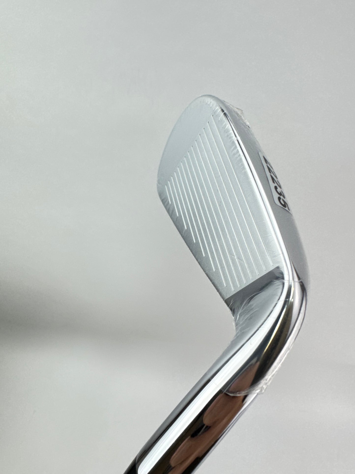 Cobra MIM Tour 6 Iron 29* KBS $-Taper 110 Regular Steel /Left Handed /22235