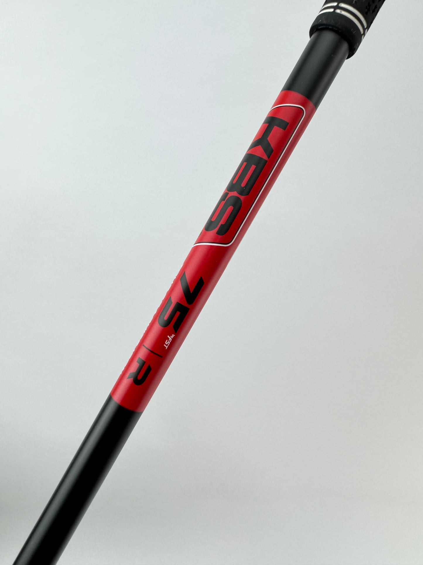 Cobra One Length 4 Iron 19.5* F8 KBS Tour Graphite 75 Regular Graphite /25491