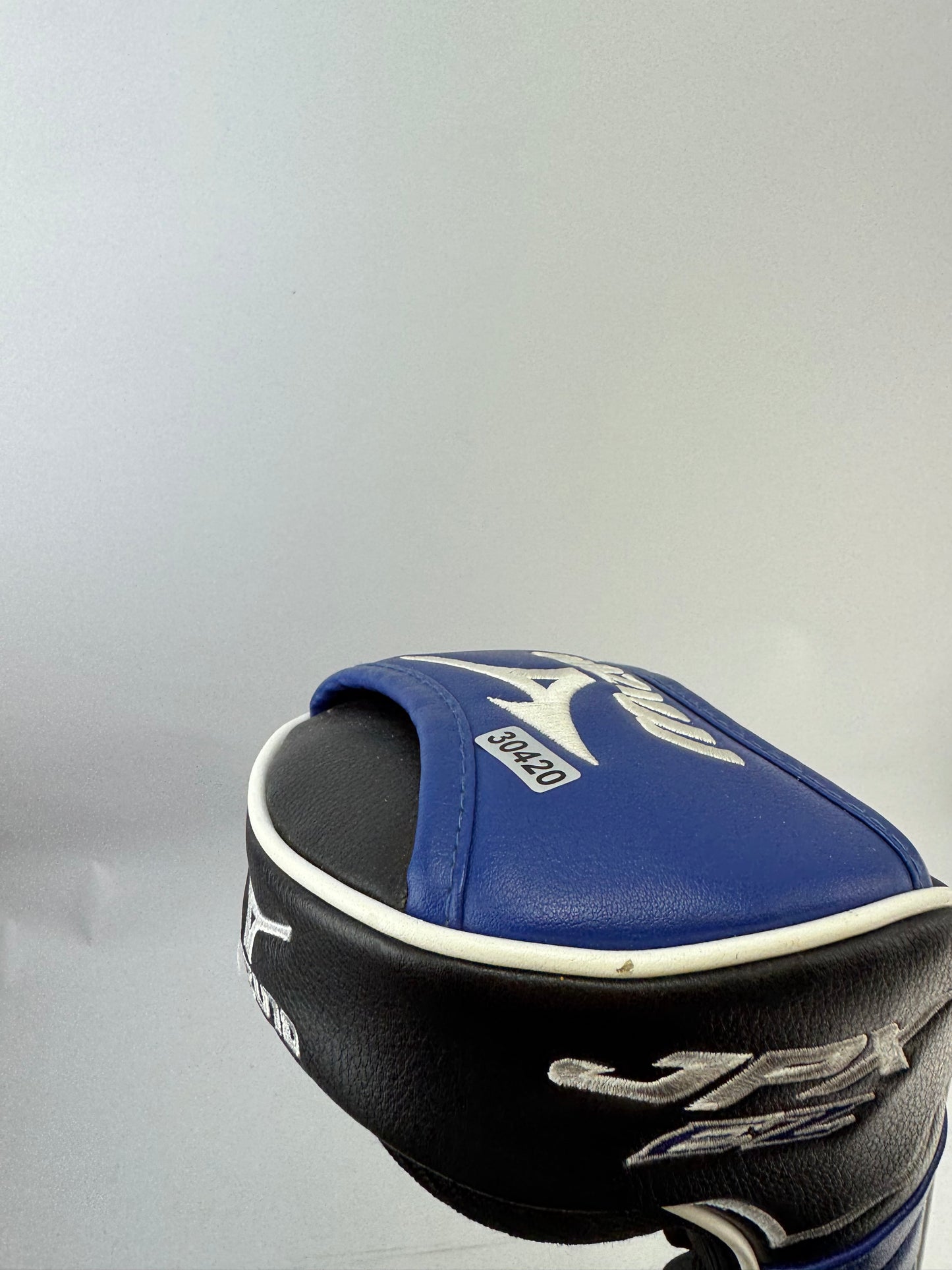 Mizuno GT180 Driver Kuro Kage Regular Flex Graphite /Right /Headcover /30420